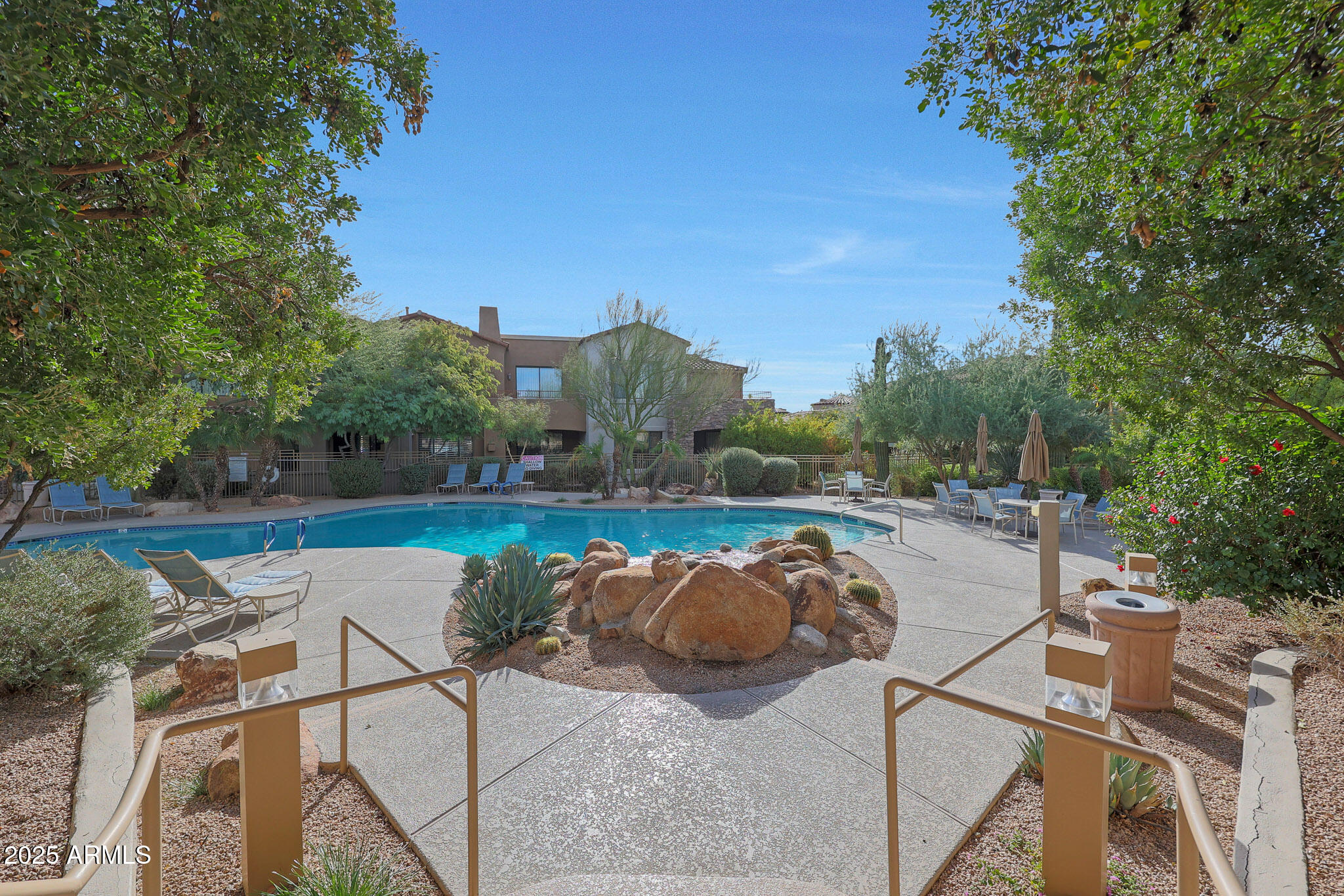 19550 N Grayhawk Drive 1144