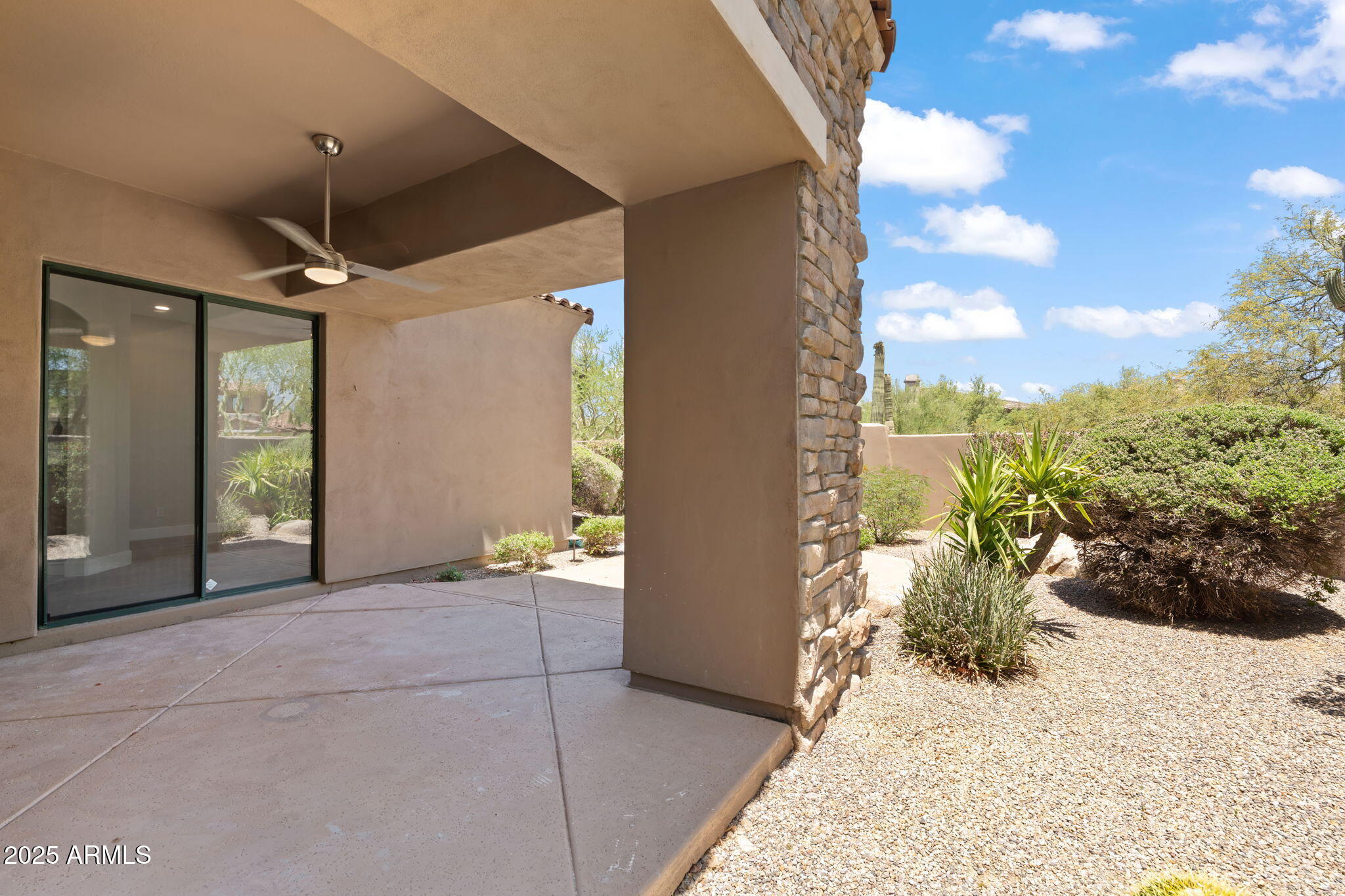 19550 N Grayhawk Drive 1144