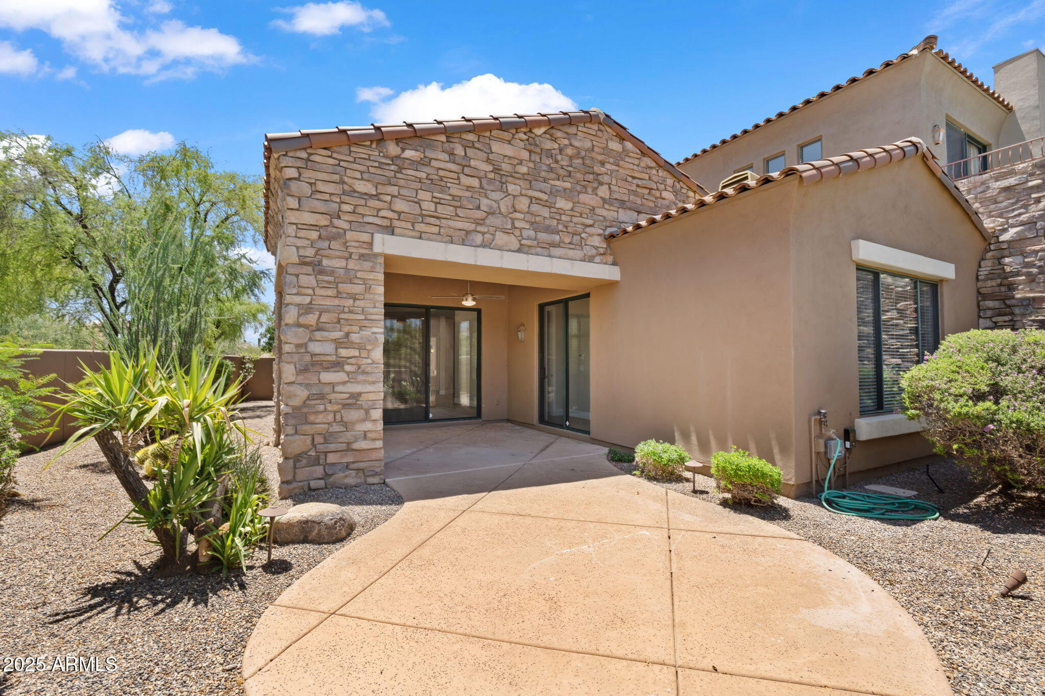19550 N Grayhawk Drive 1144