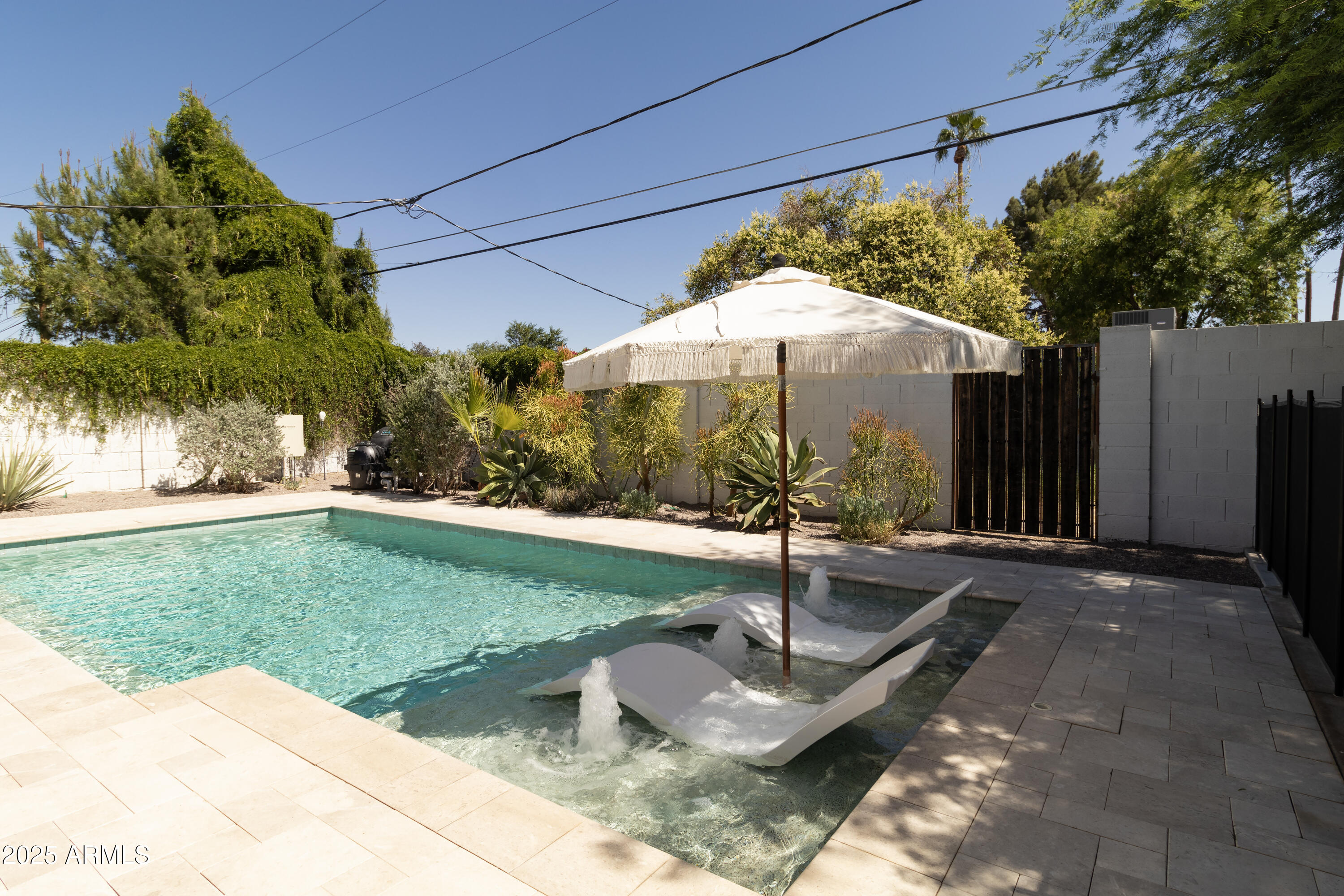 1839 E PALO VERDE Drive