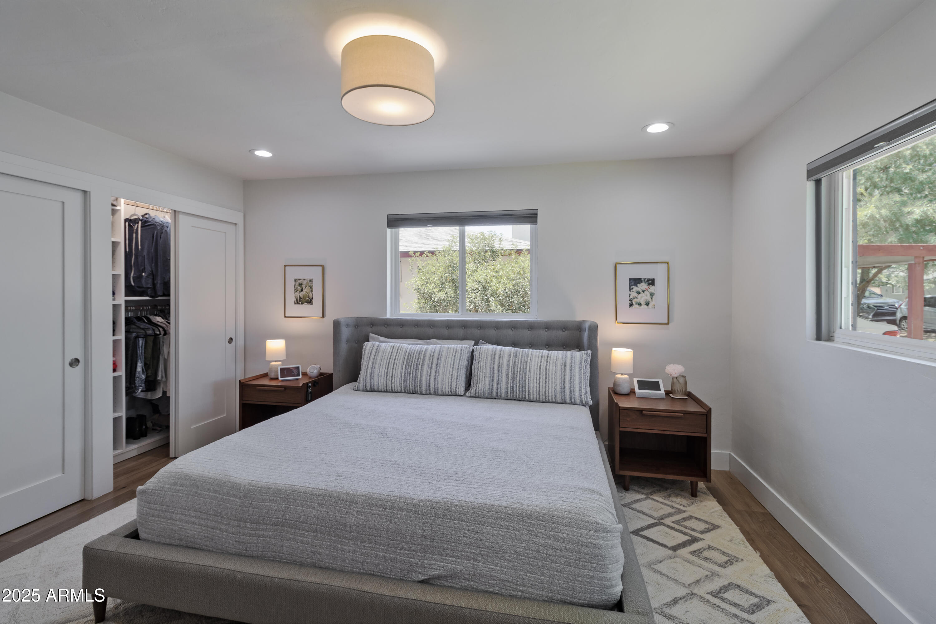 1839 E PALO VERDE Drive