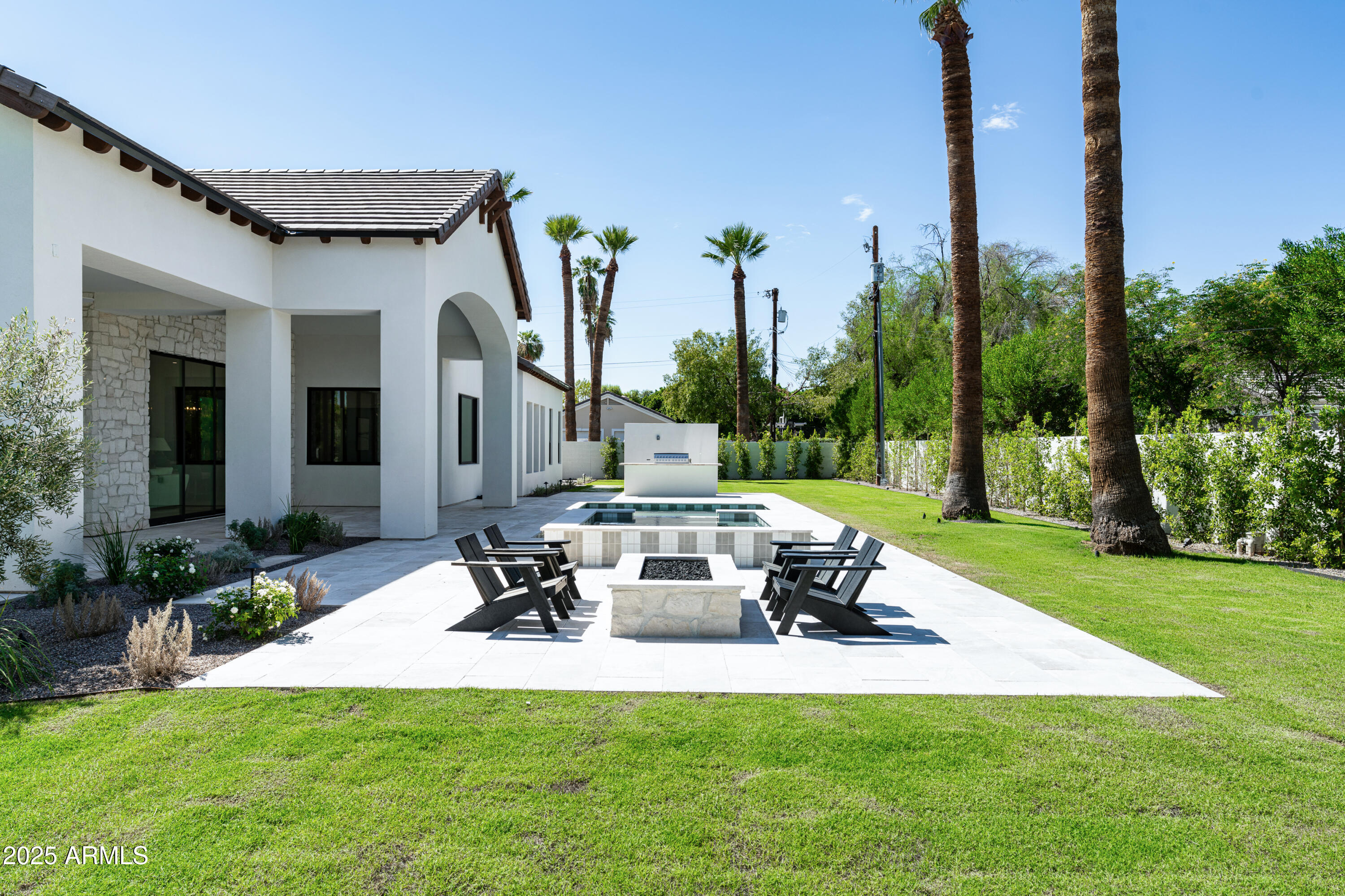 6302 E CALLE DEL NORTE