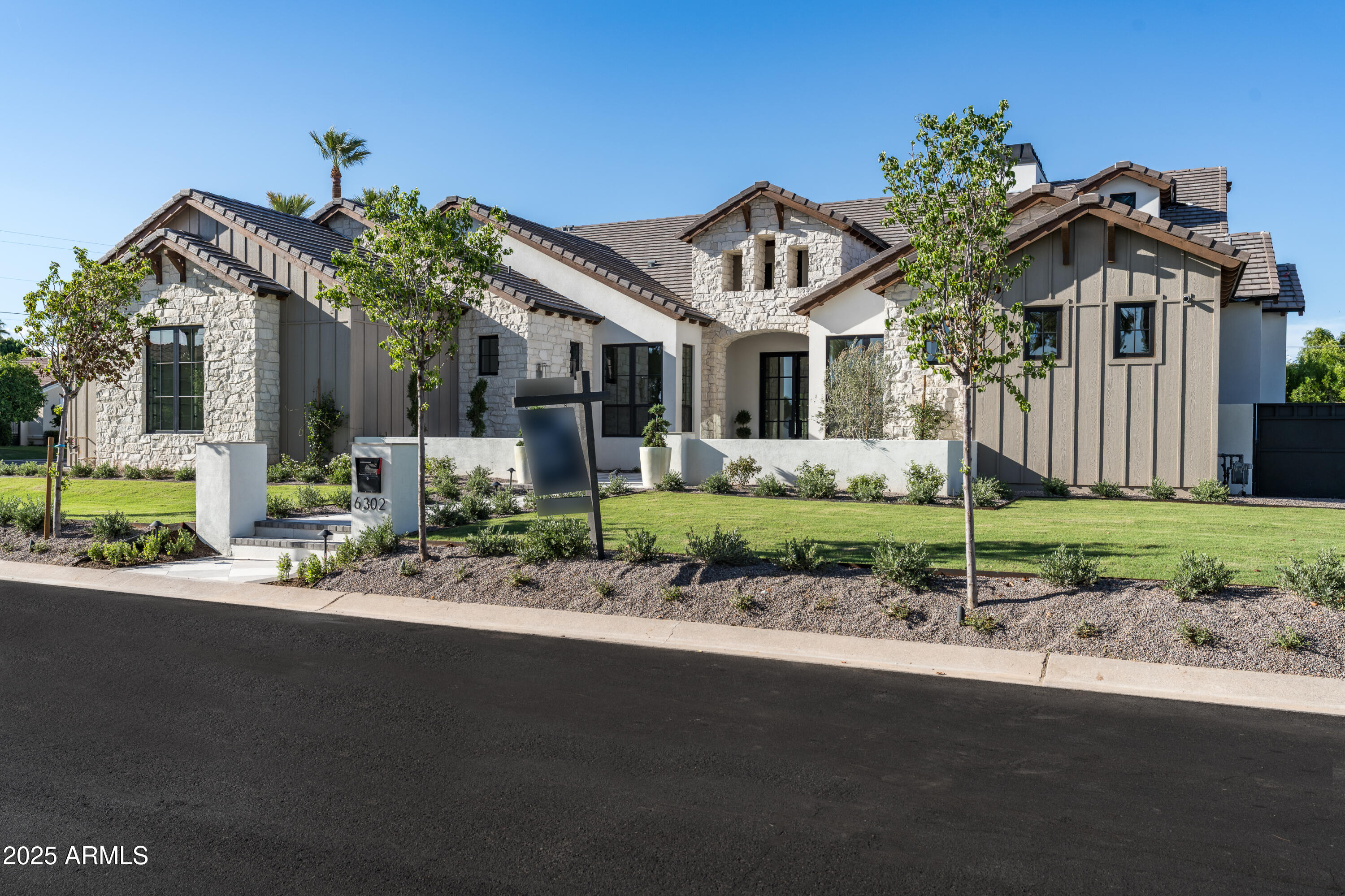 6302 E CALLE DEL NORTE
