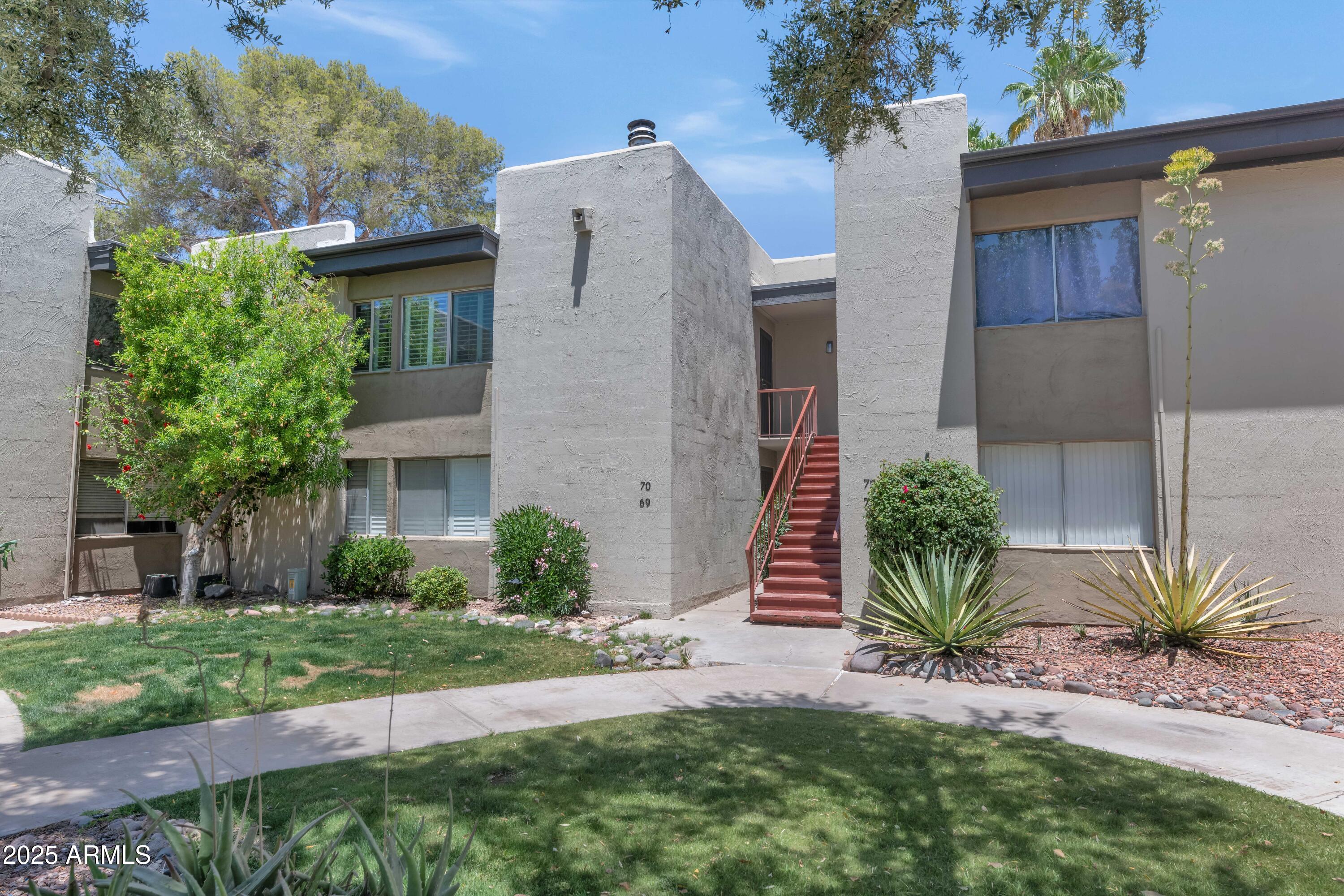 4201 E CAMELBACK Road 70