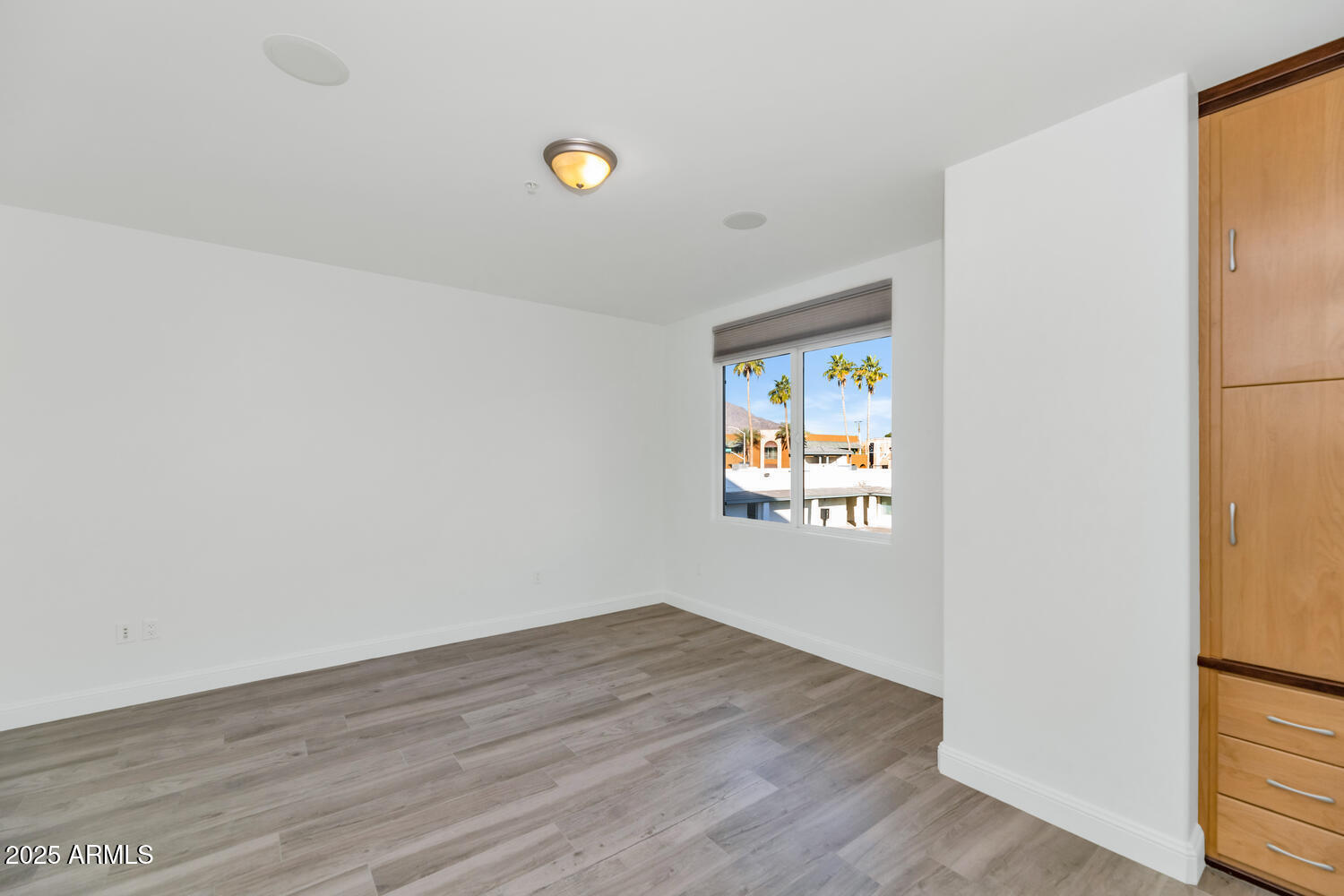 3801 N Goldwater Boulevard Unit 204