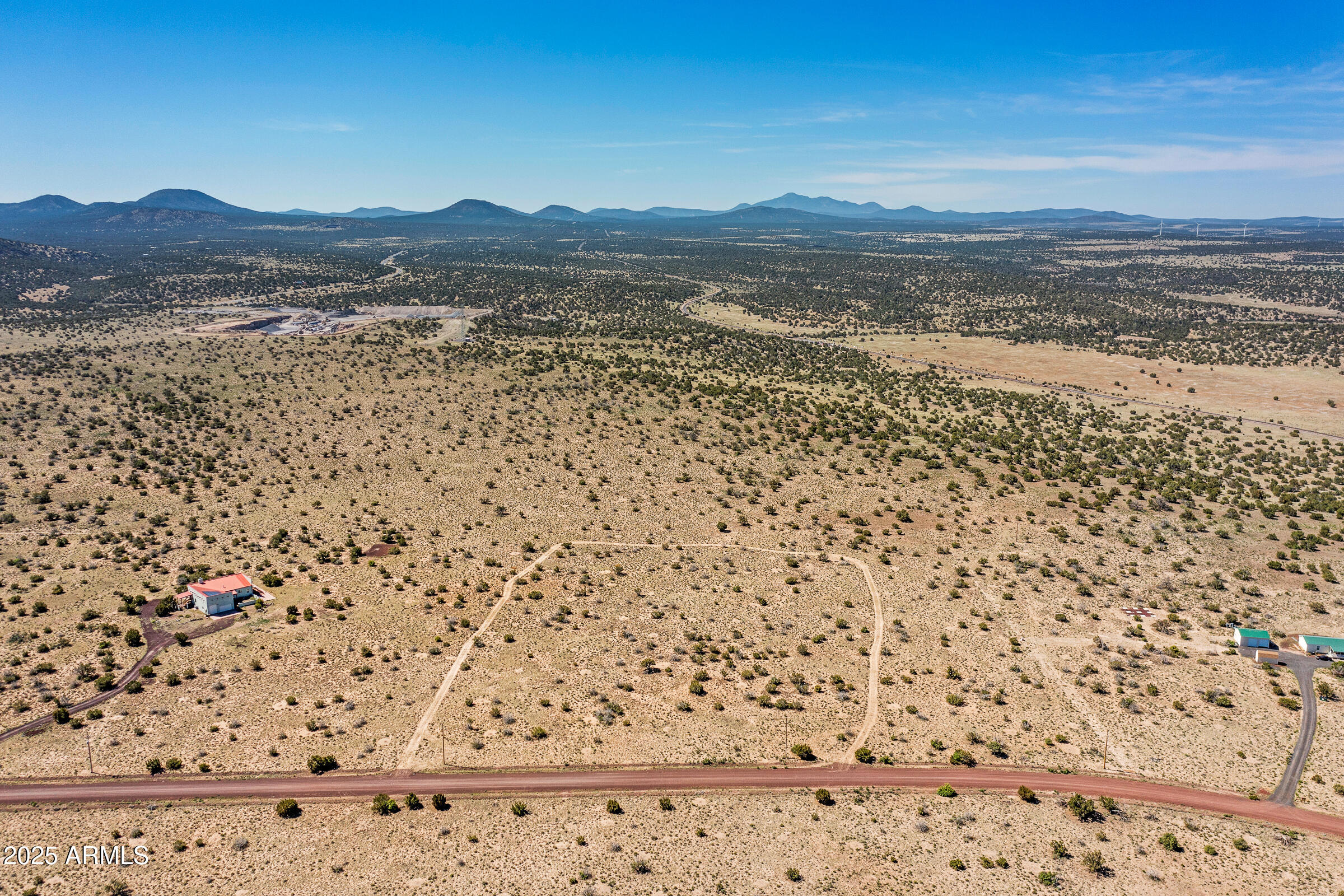 2684 W CRITTER PASS 9