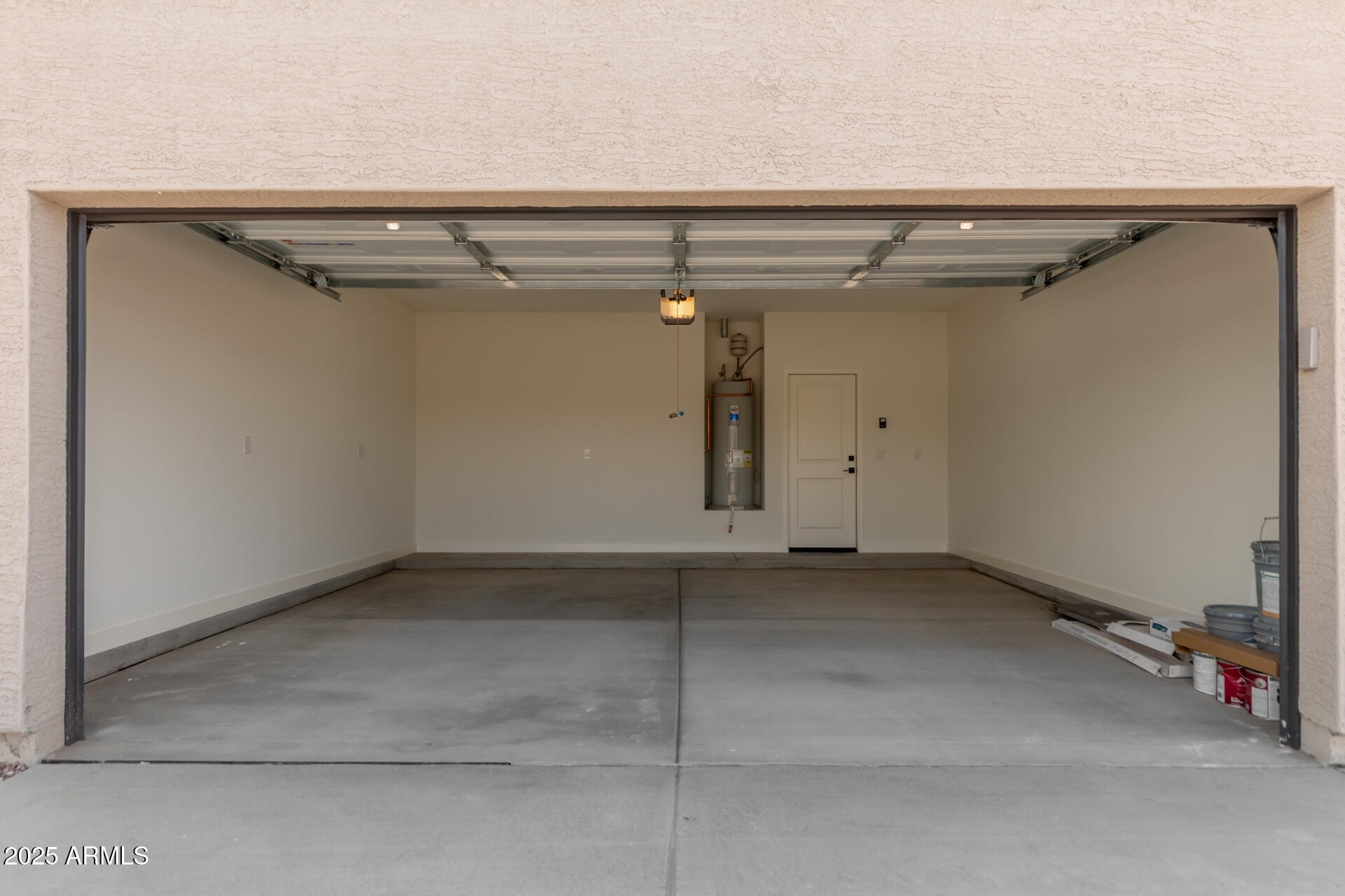 1835 N 37TH Drive