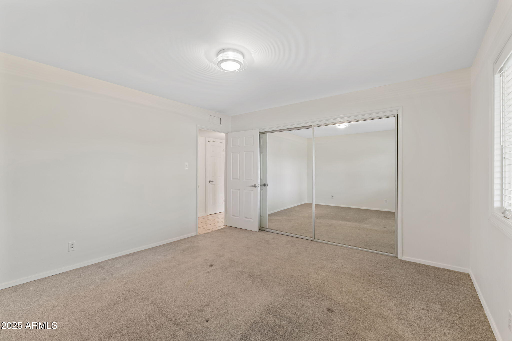 143 E WINTER Drive