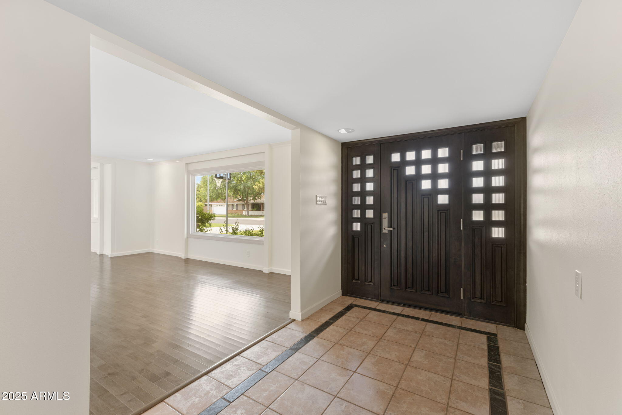 143 E WINTER Drive