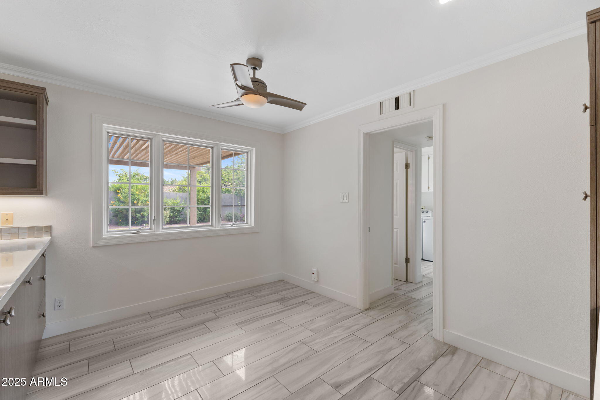 143 E WINTER Drive