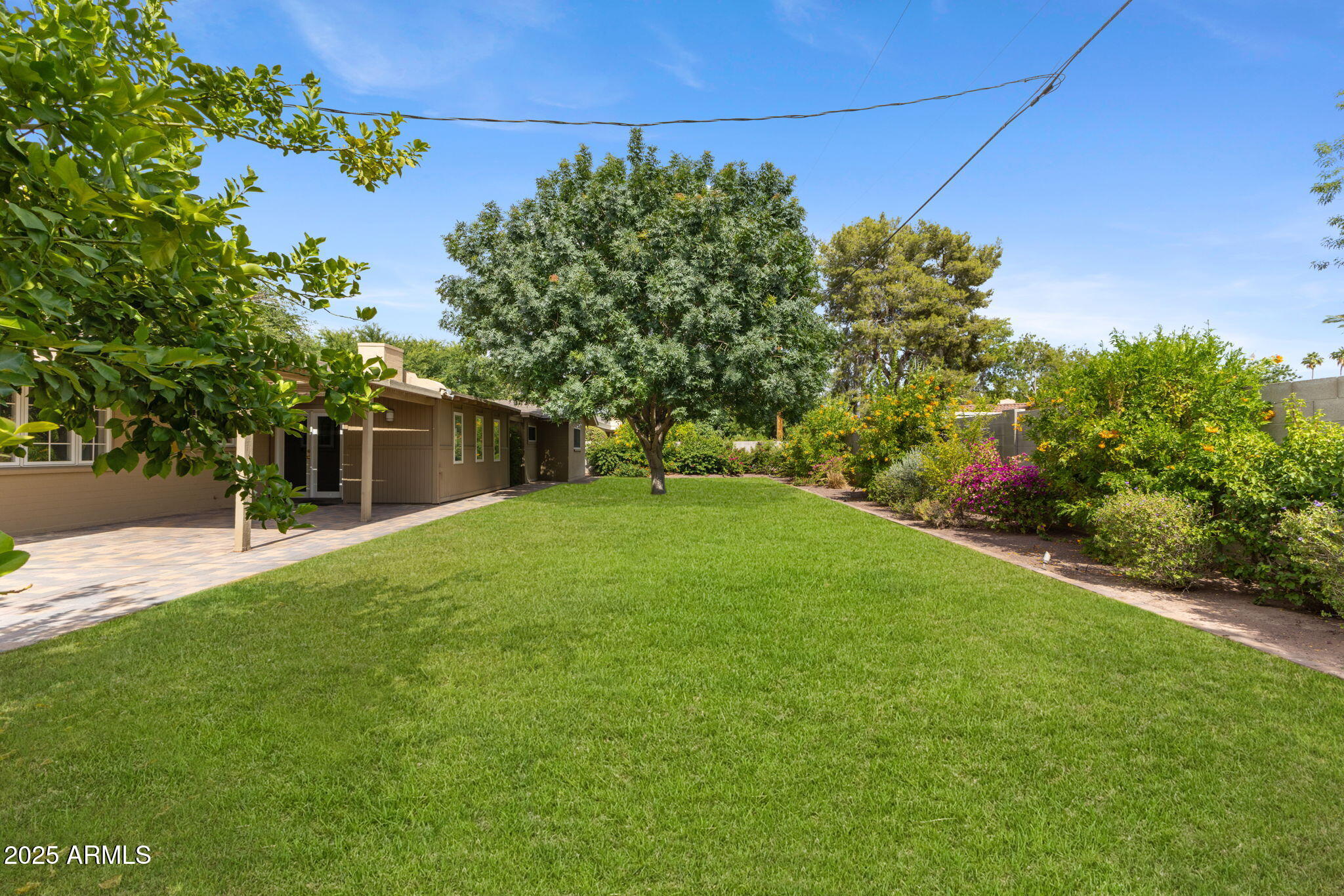 143 E WINTER Drive