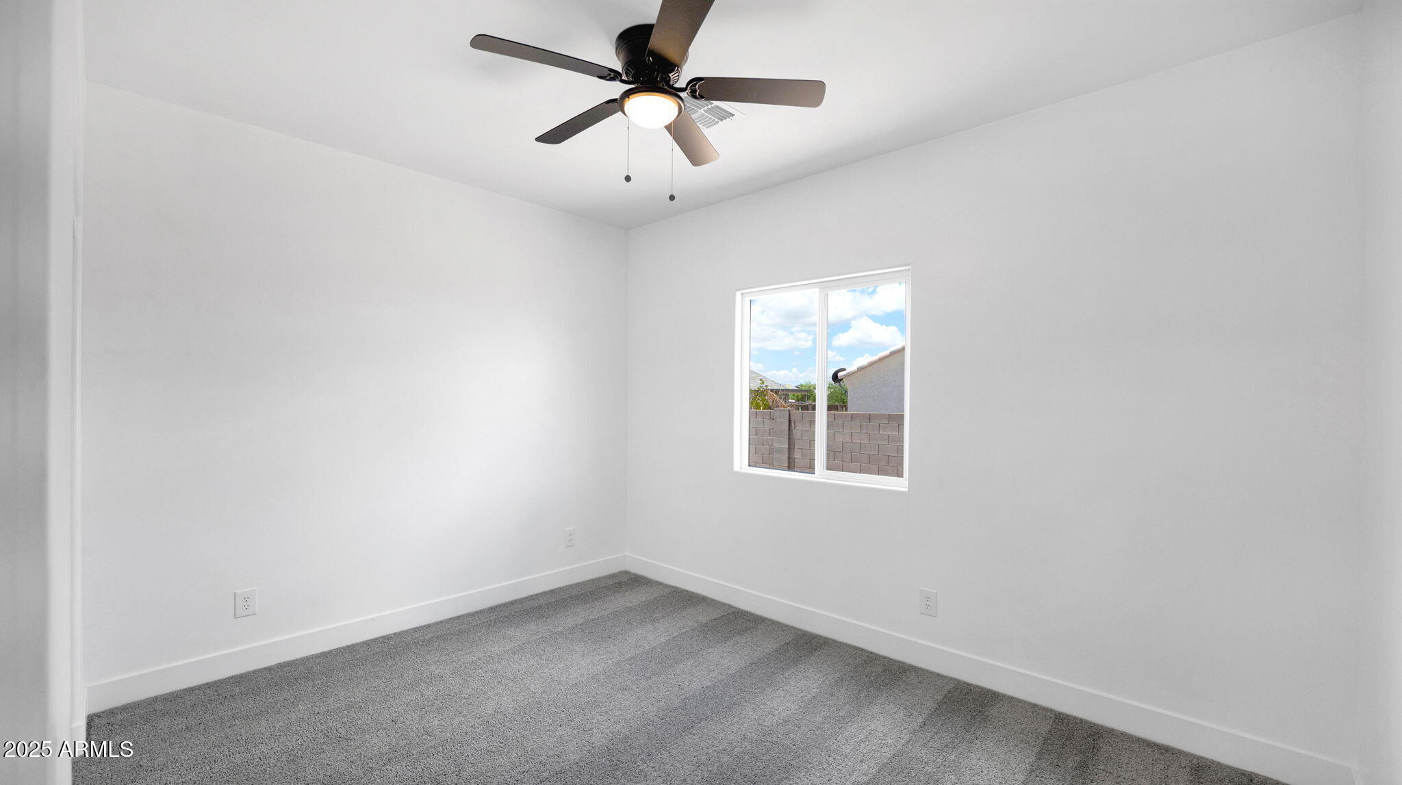 12503 W DELWOOD Drive