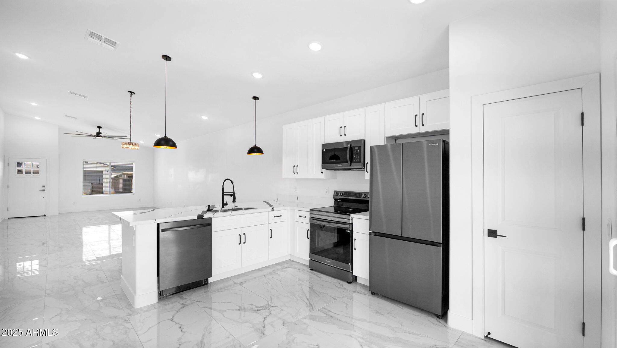 12503 W DELWOOD Drive