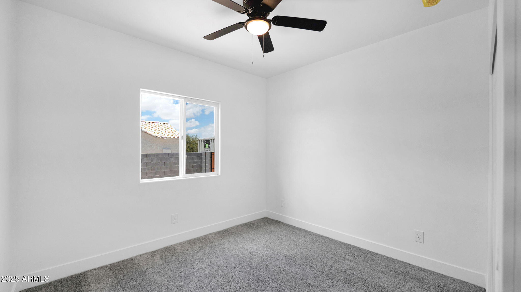 12503 W DELWOOD Drive