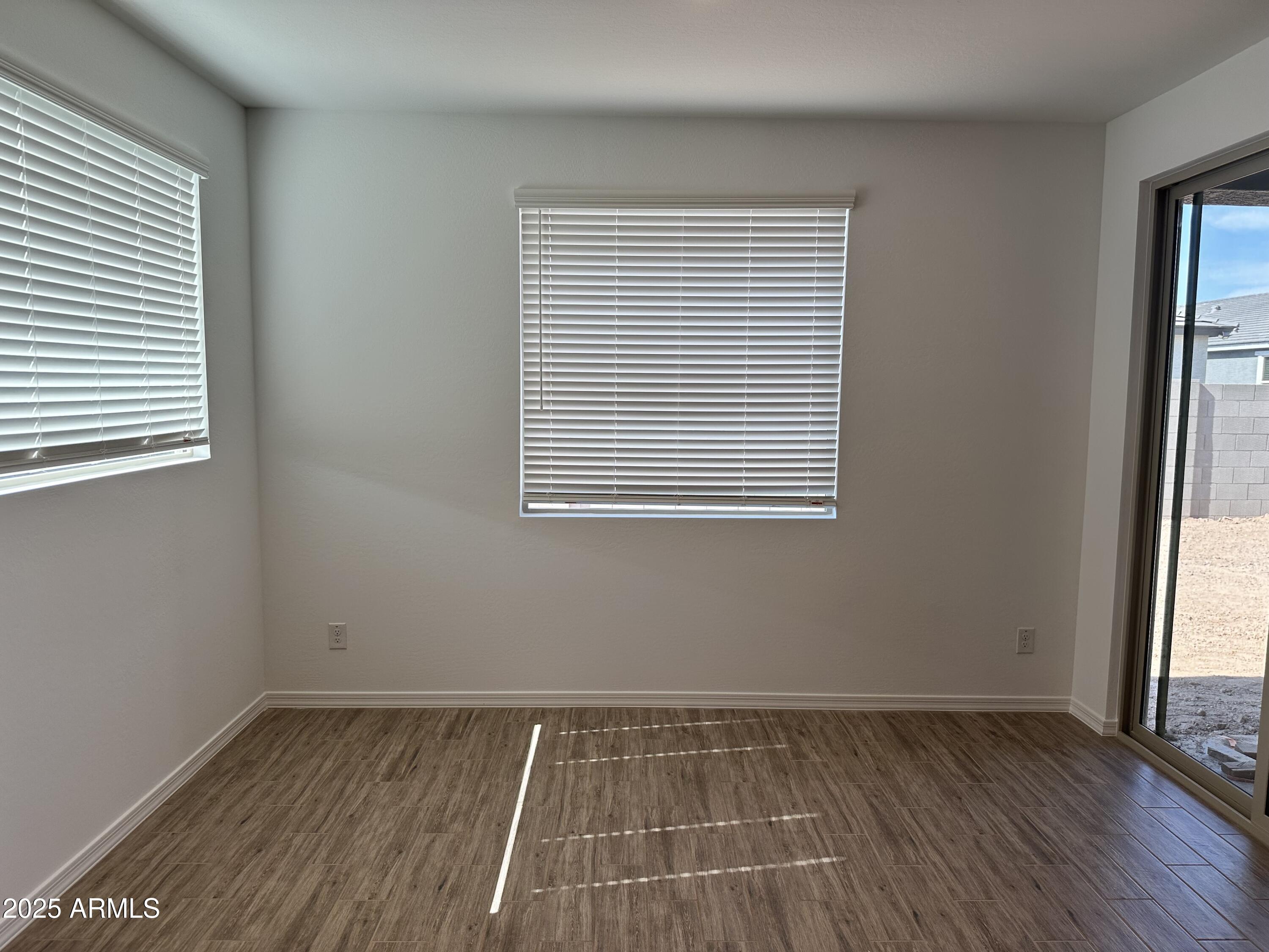 5610 W HOPI Trail