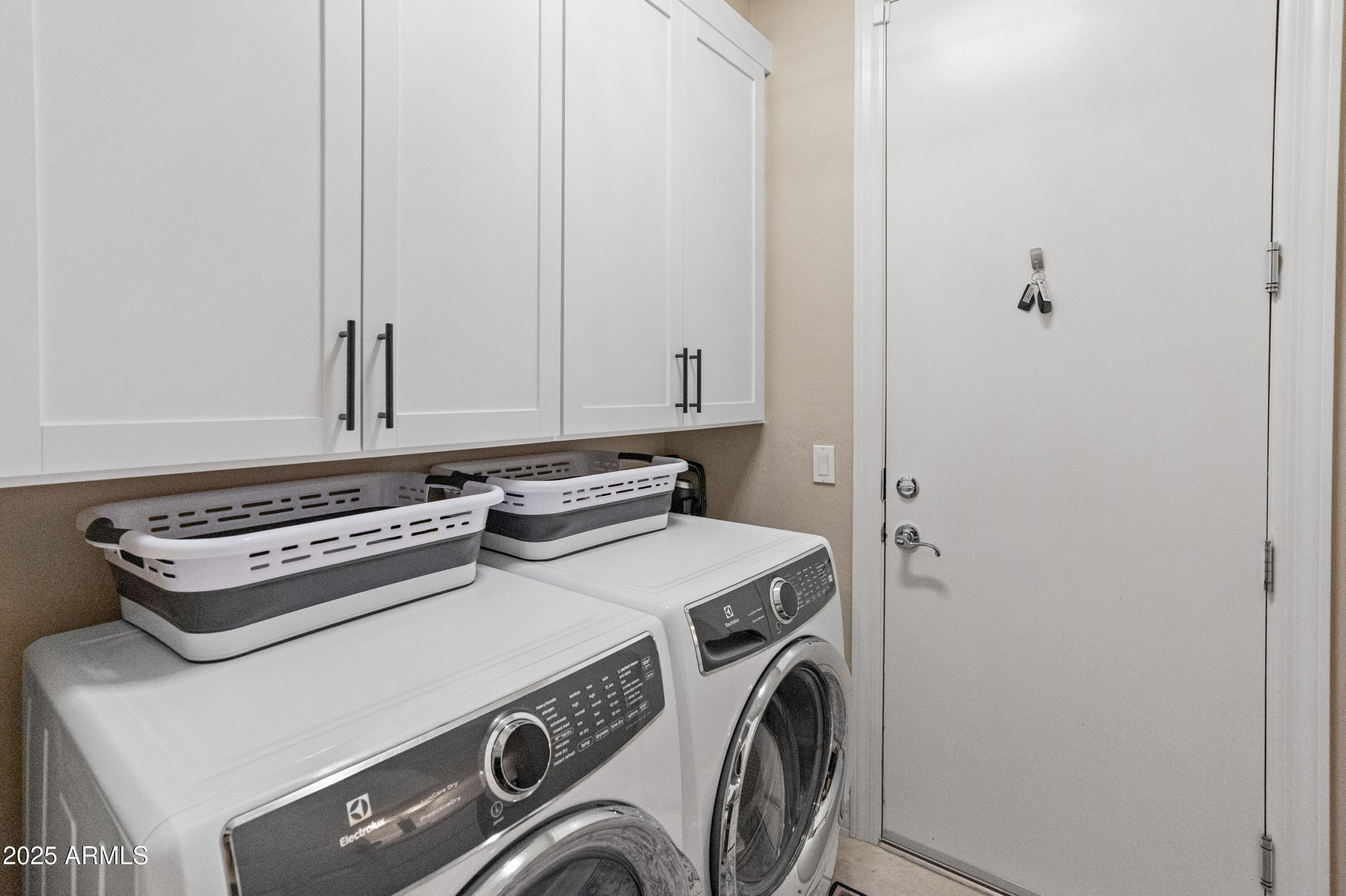 17728 N 92ND Place