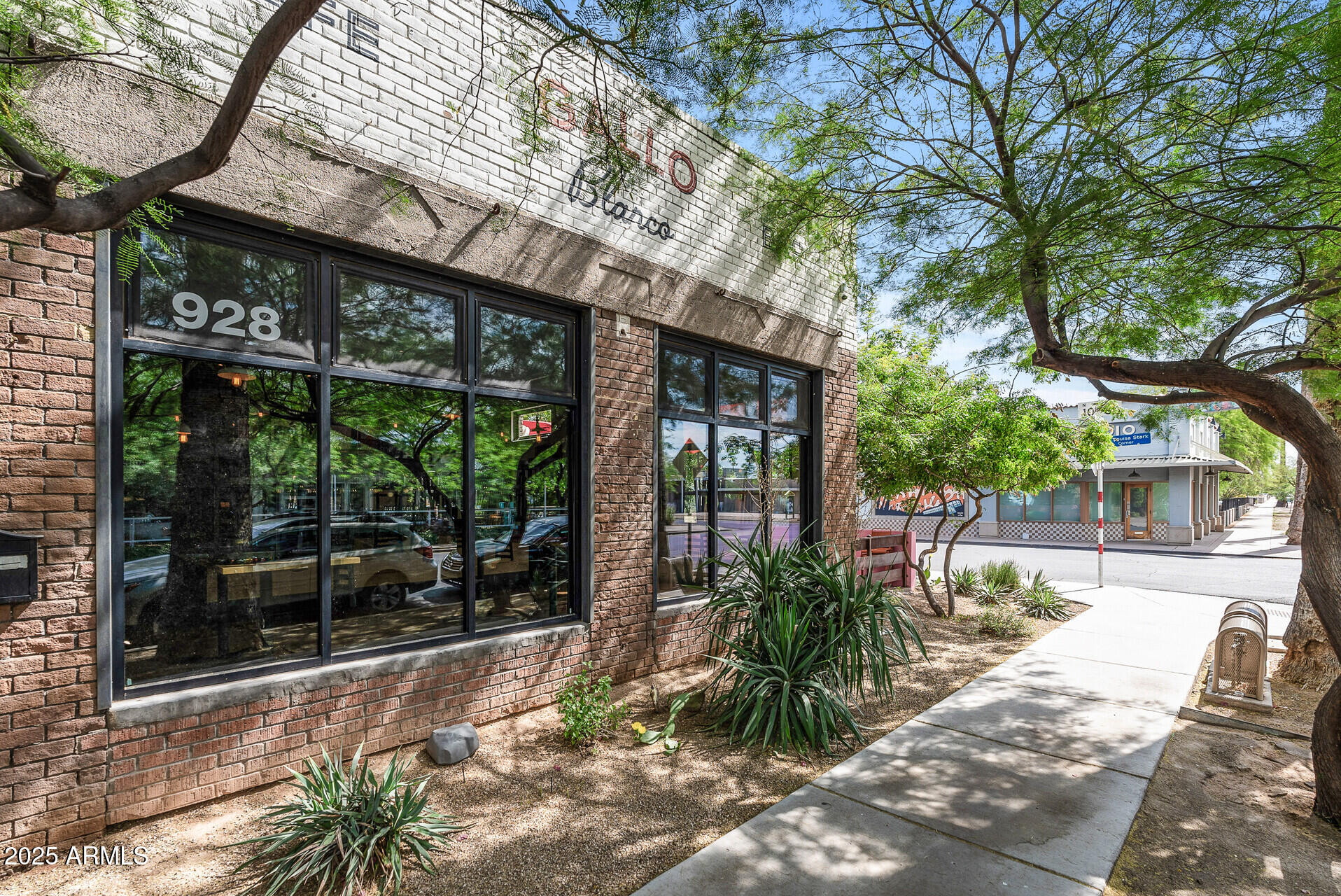 475 N 9TH Street 206