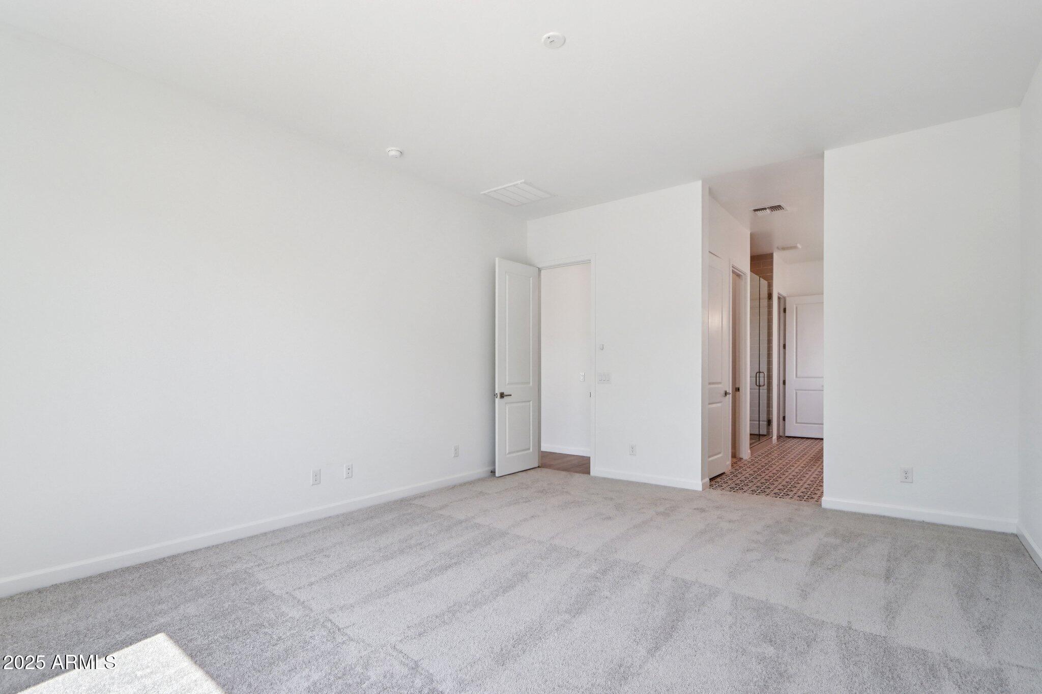 11417 E UTAH Avenue