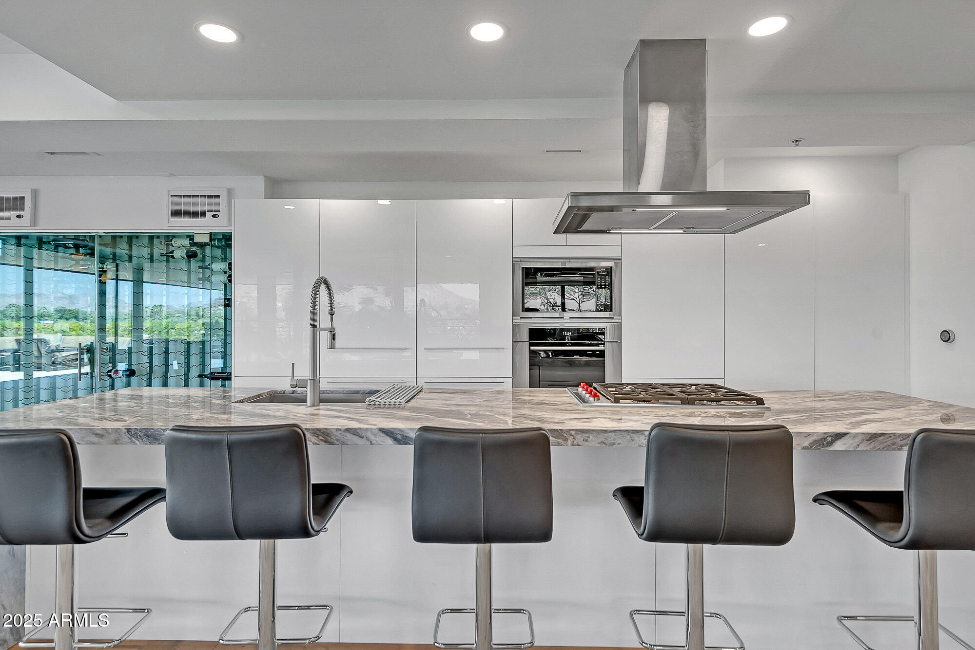 7117 E RANCHO VISTA Drive 6007
