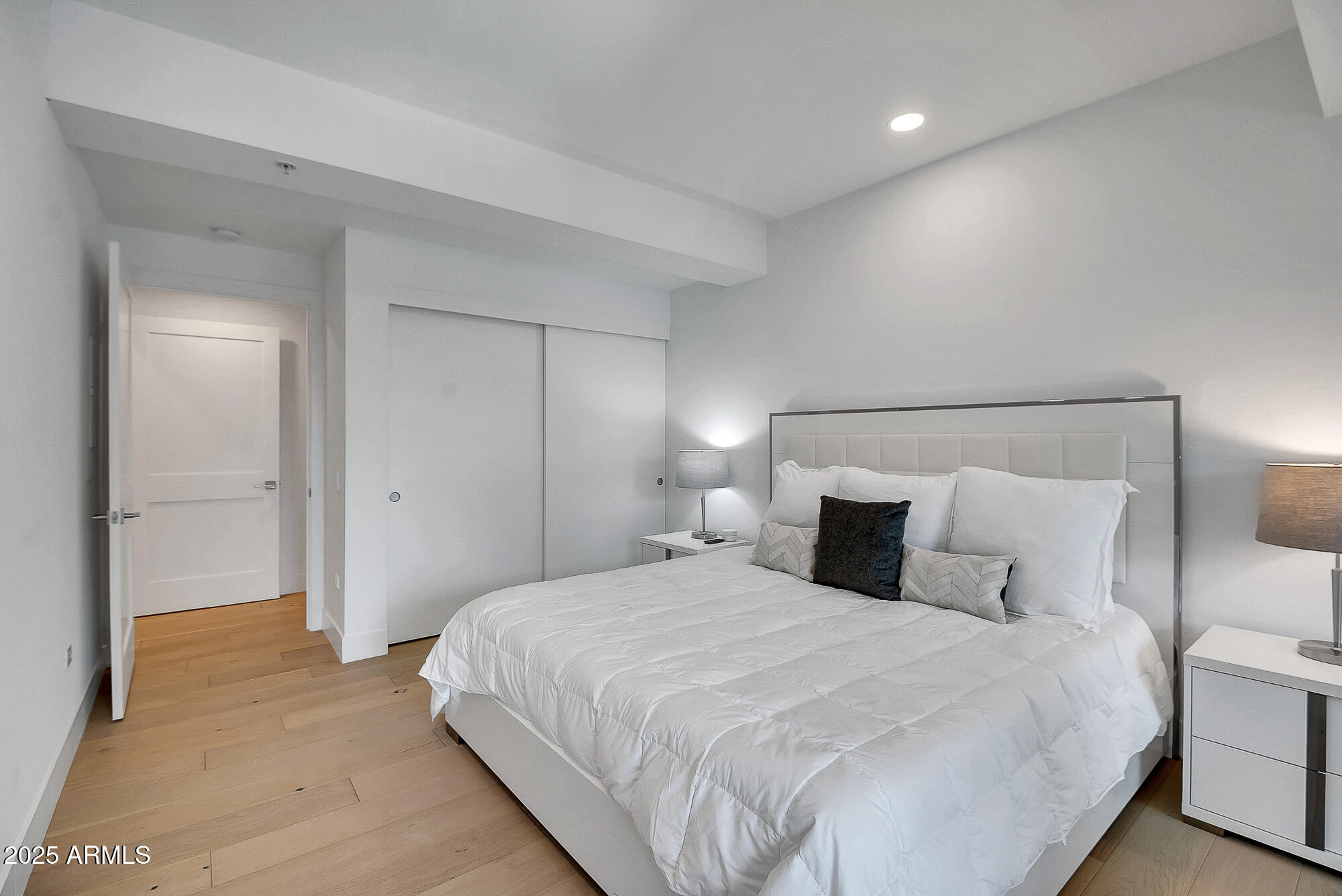 7117 E RANCHO VISTA Drive 6007