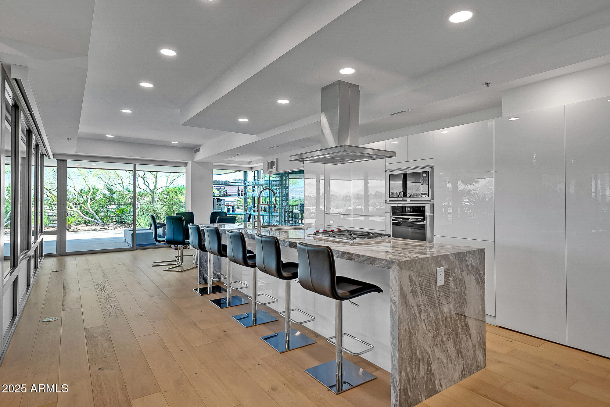 7117 E RANCHO VISTA Drive 6007