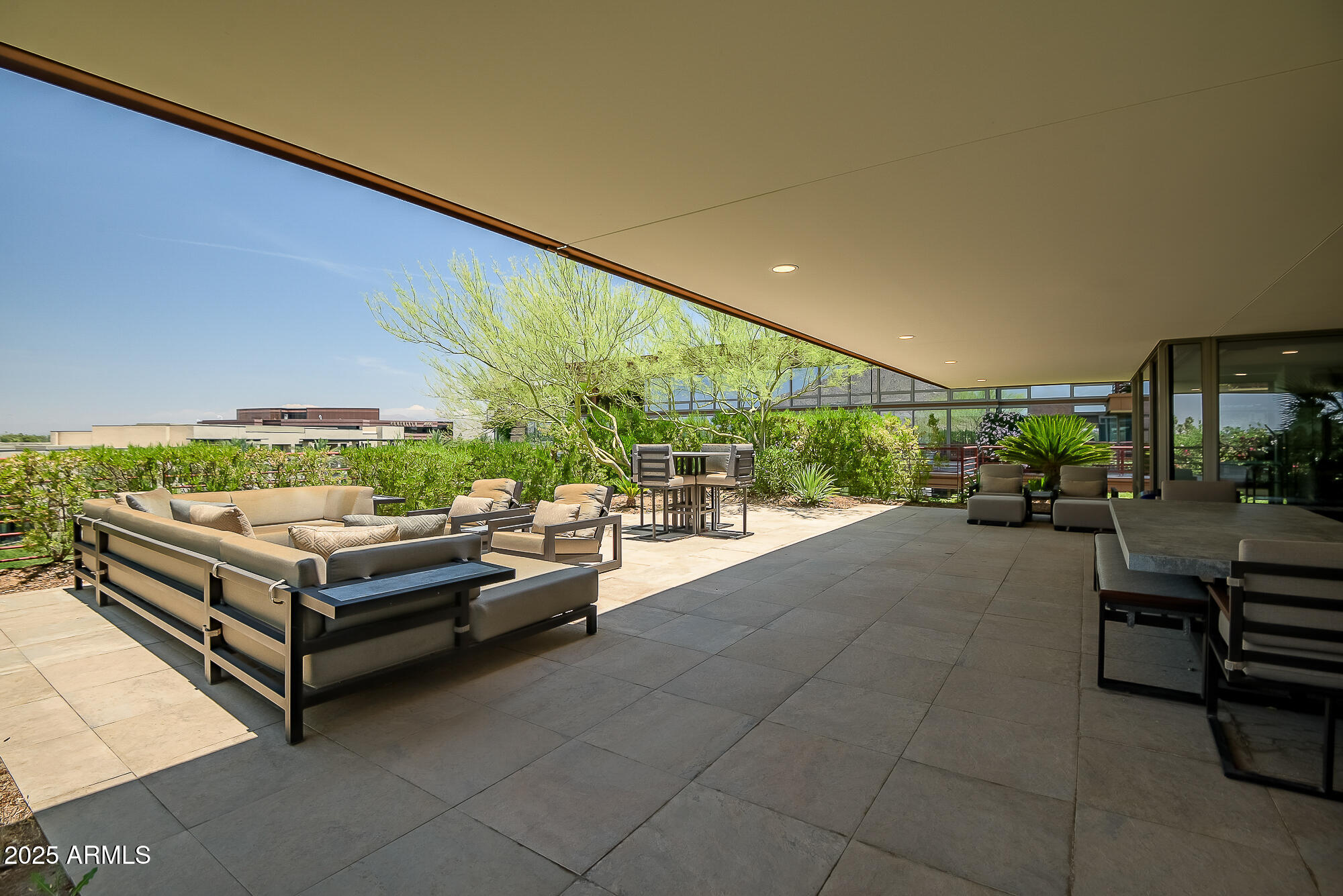 7117 E RANCHO VISTA Drive 6007