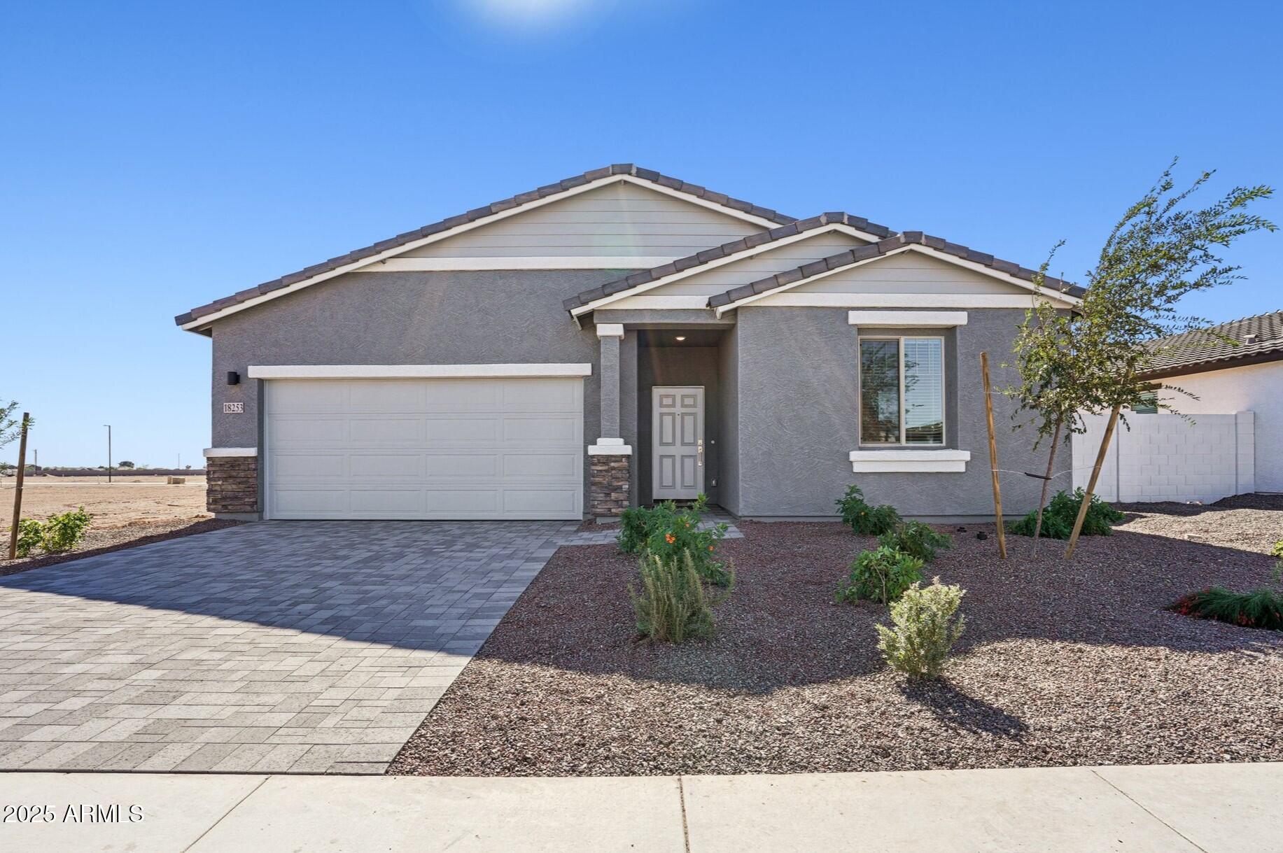 18253 W CAMINO DE ORO