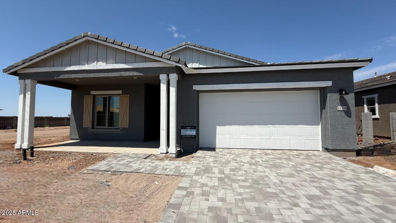 11338 E UTAH Avenue