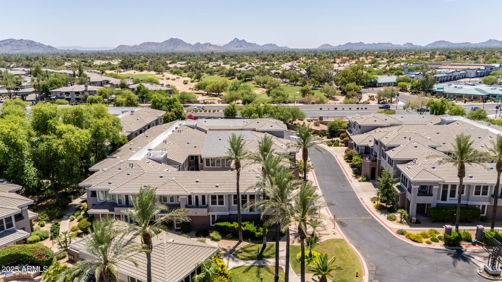 15221 N CLUBGATE Drive 2139