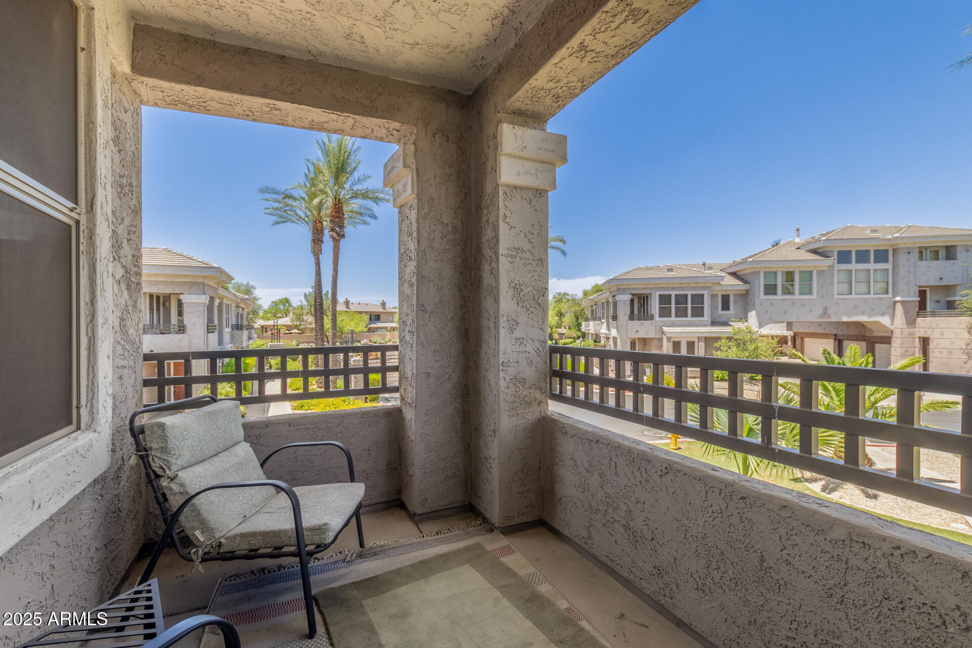 15221 N CLUBGATE Drive 2139