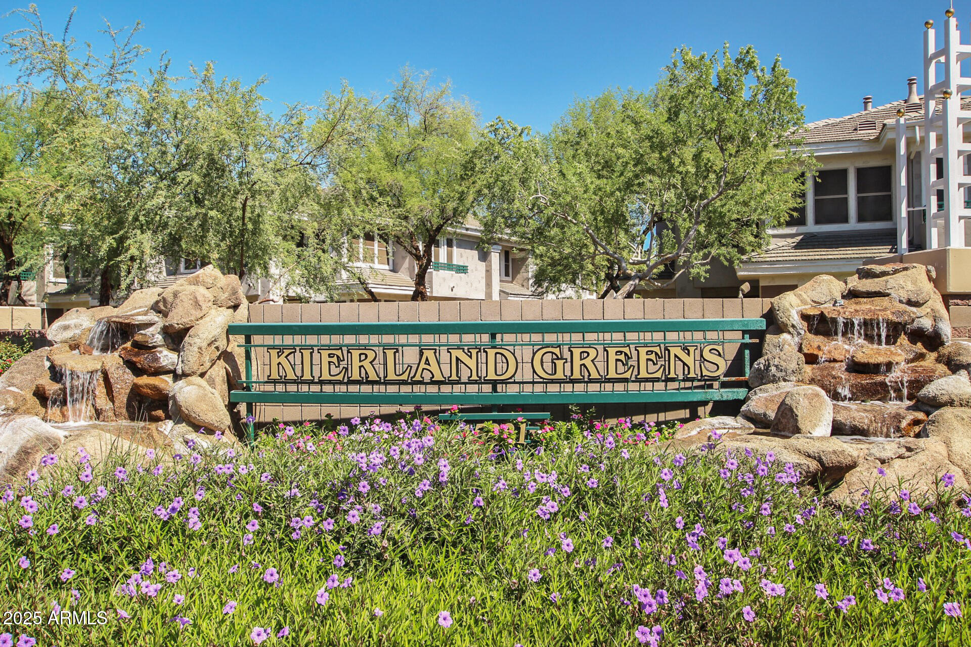 15221 N CLUBGATE Drive 2139