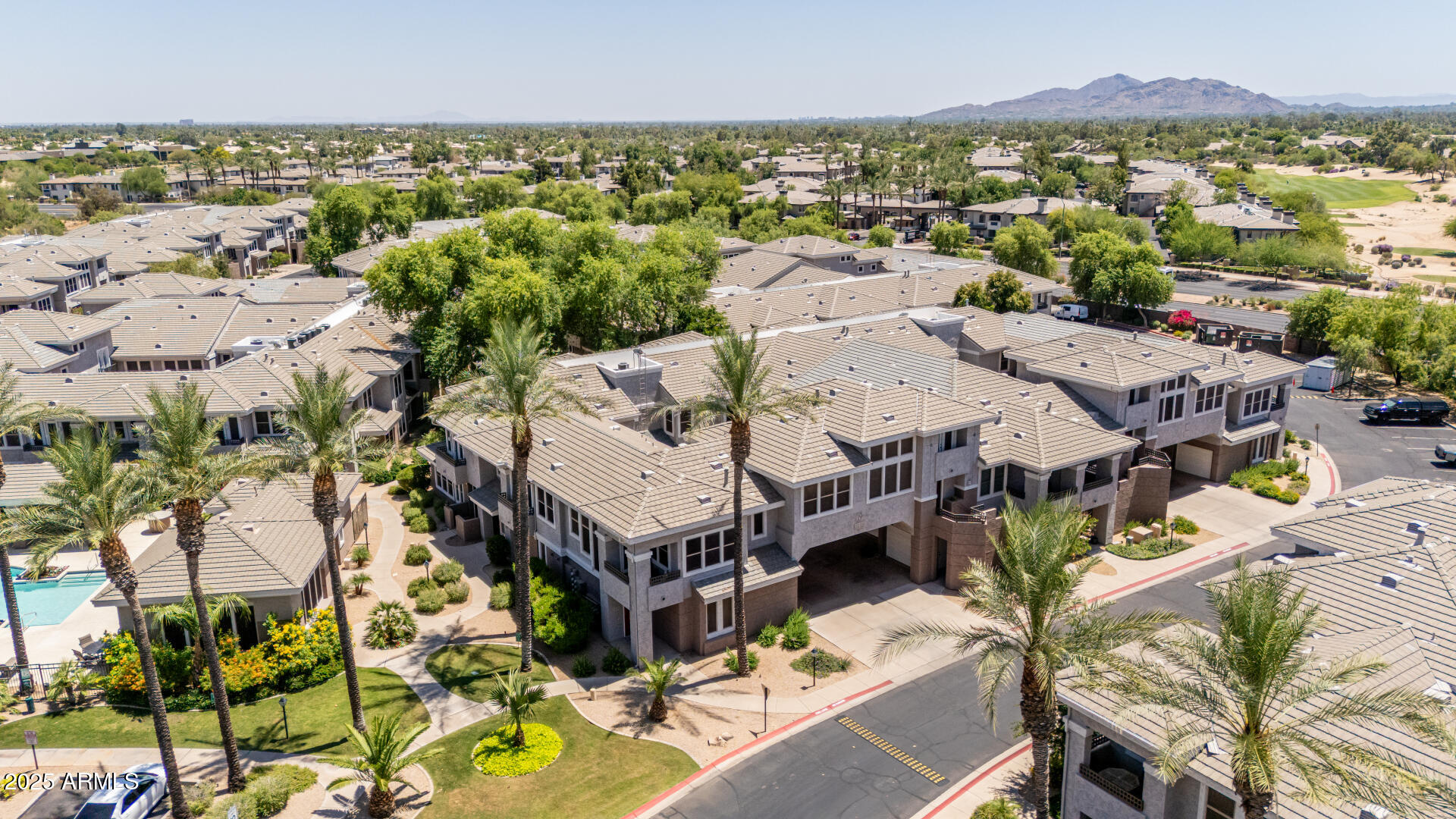 15221 N CLUBGATE Drive 2139