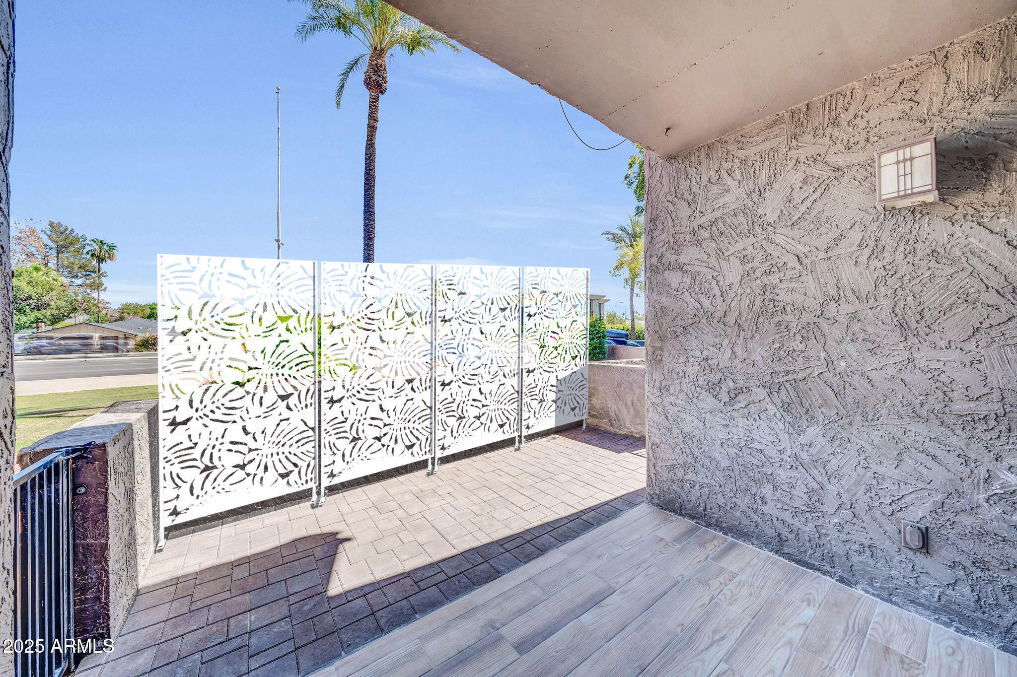 3825 E CAMELBACK Road 182