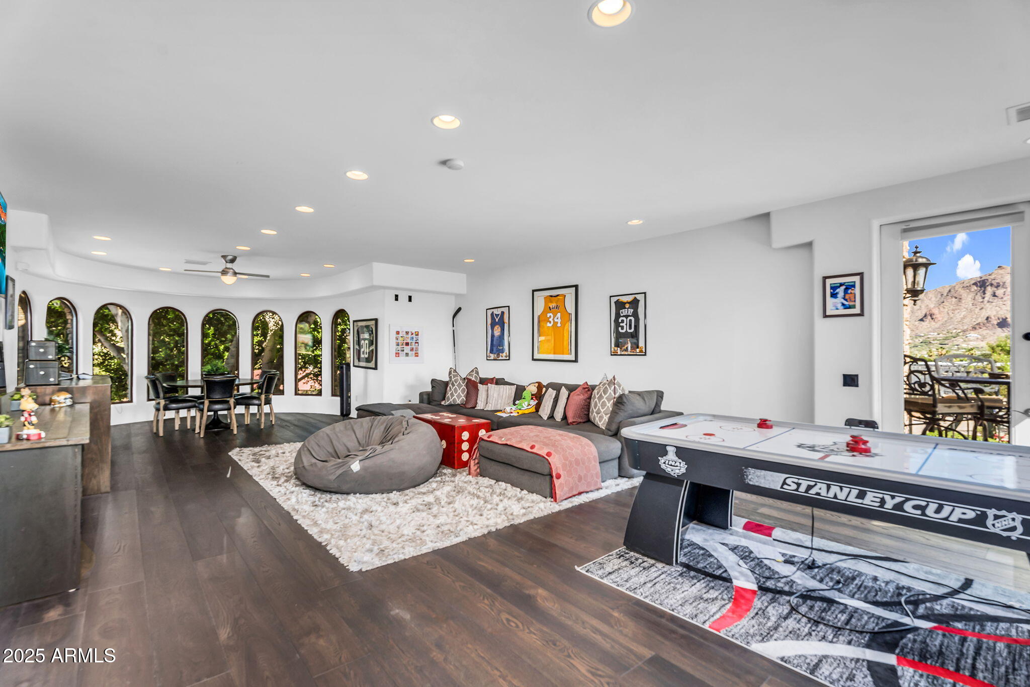 7000 N 47TH Street