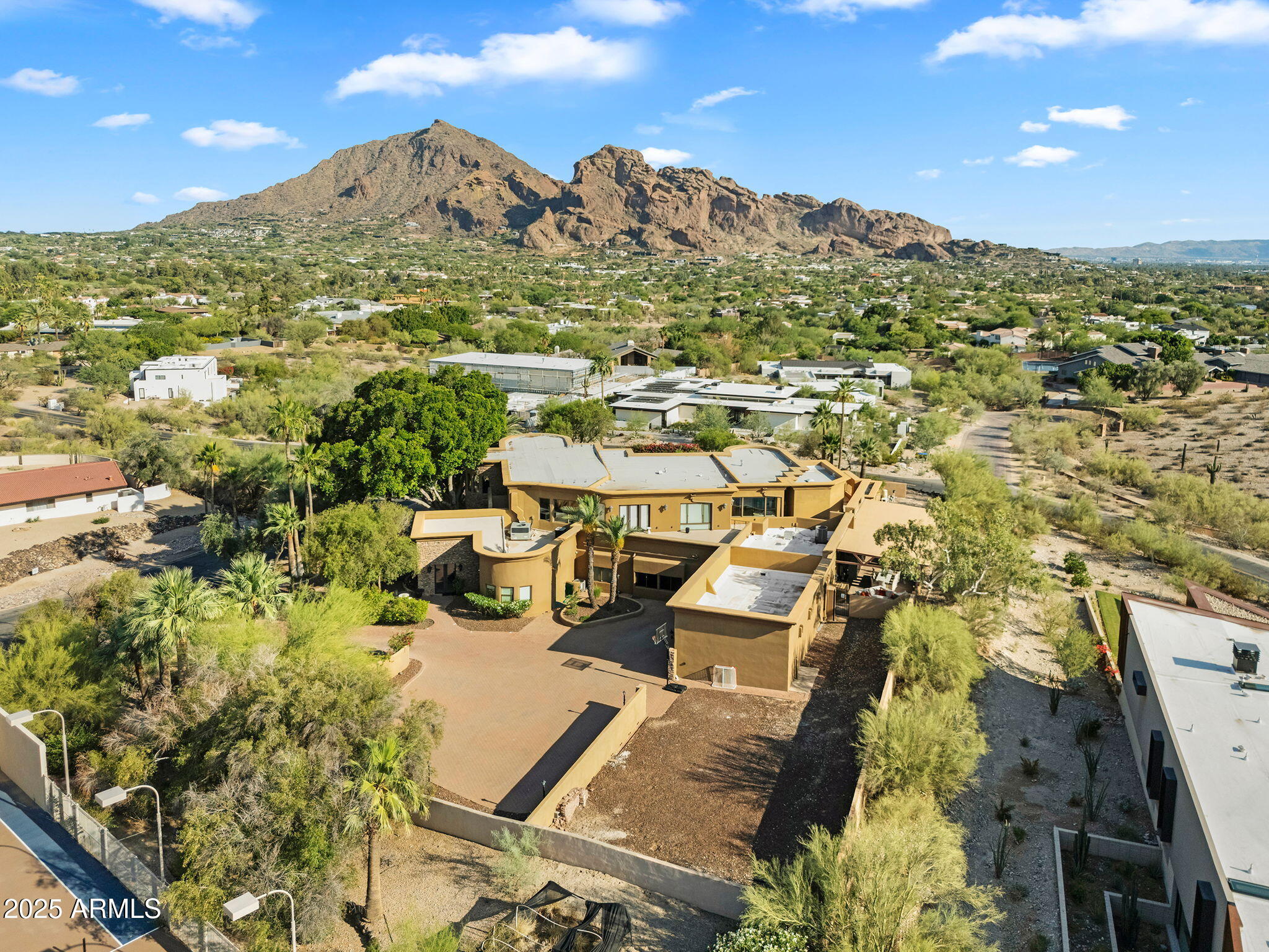 7000 N 47TH Street