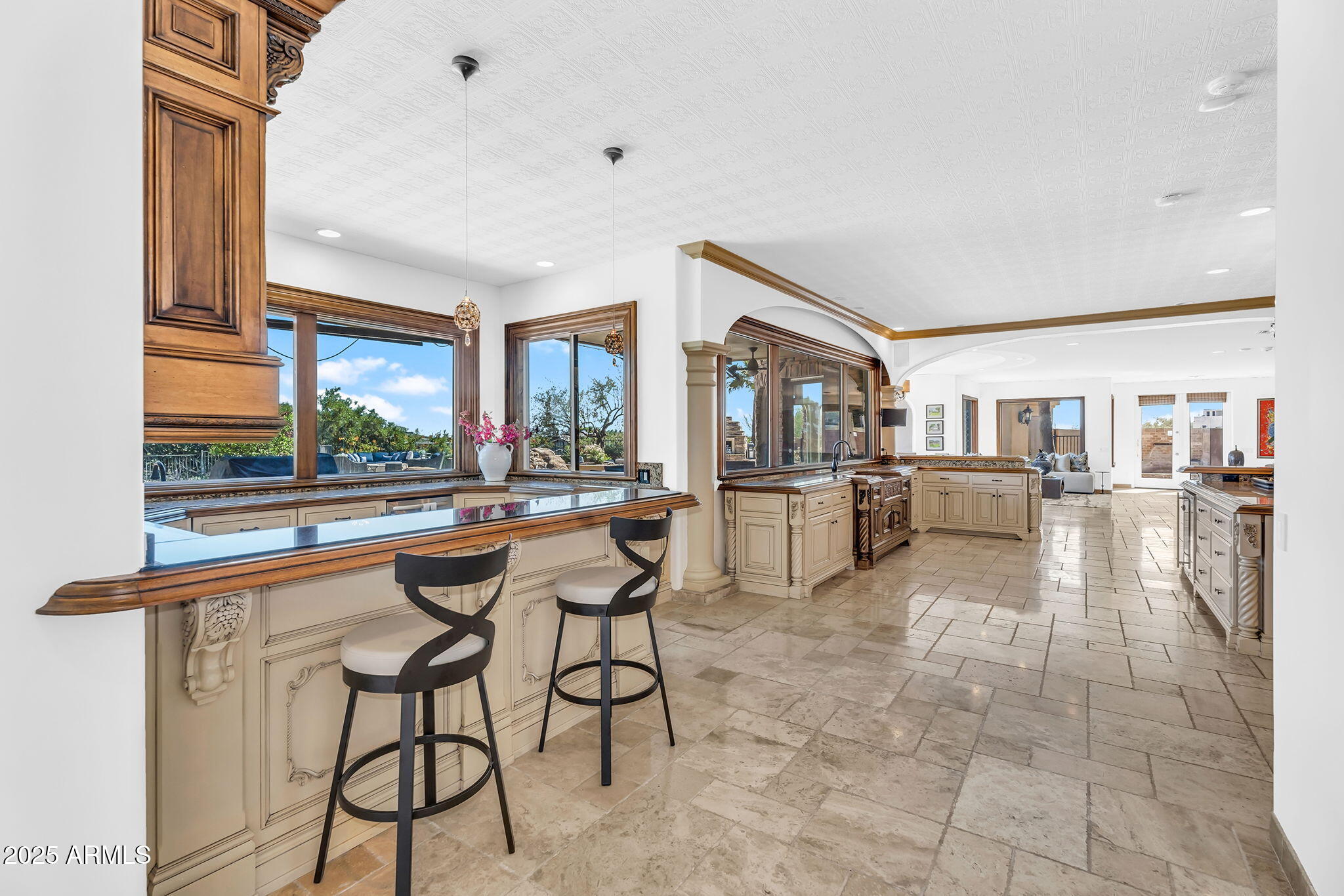 7000 N 47TH Street