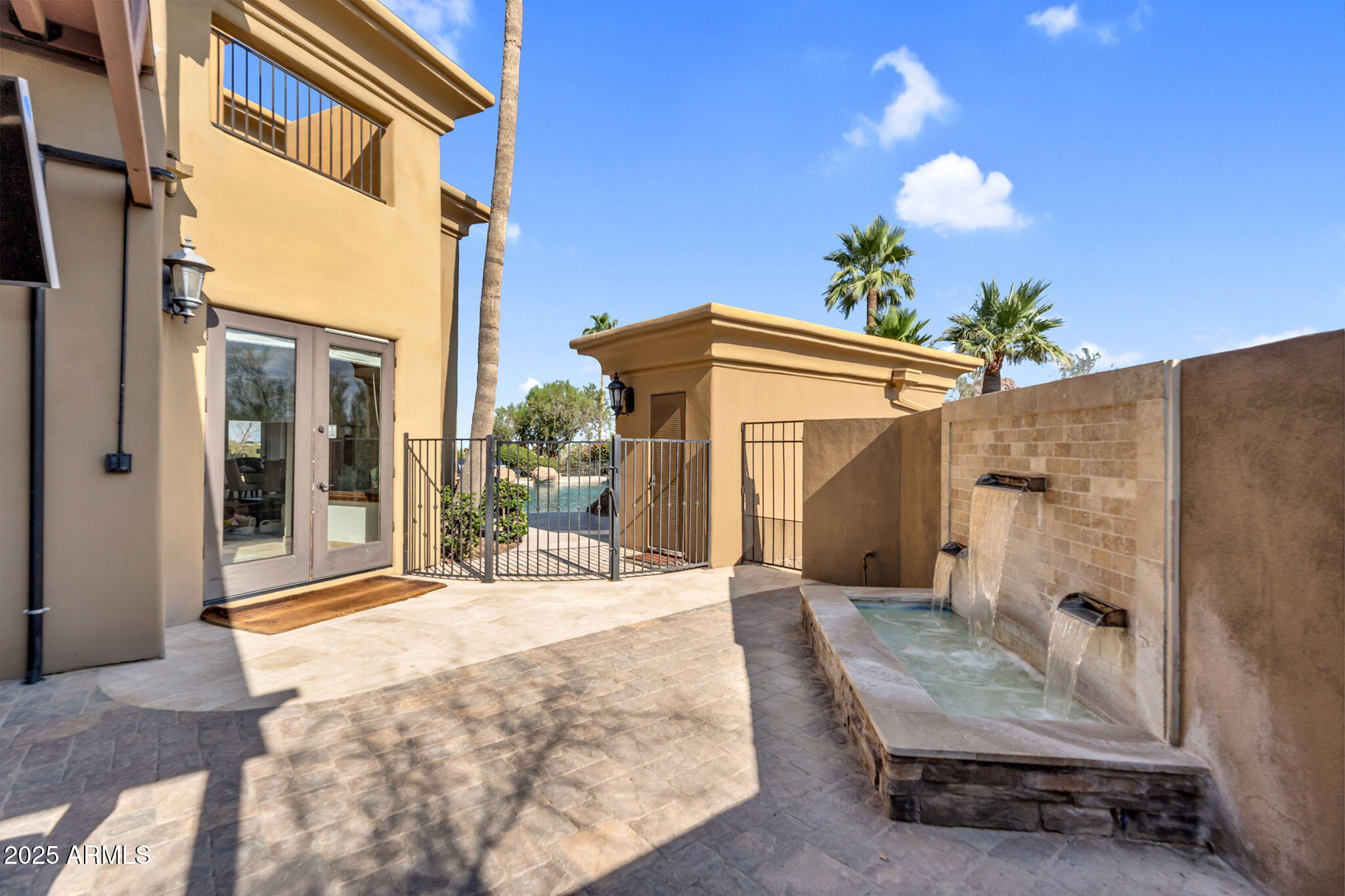 7000 N 47TH Street