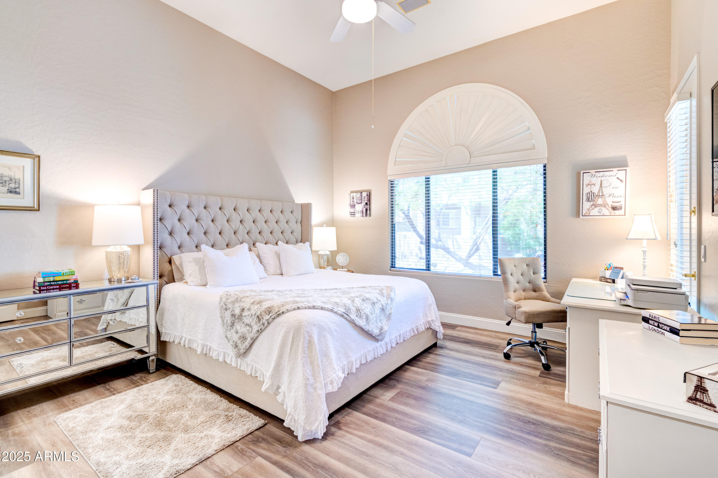 20802 N Grayhawk Drive 1045