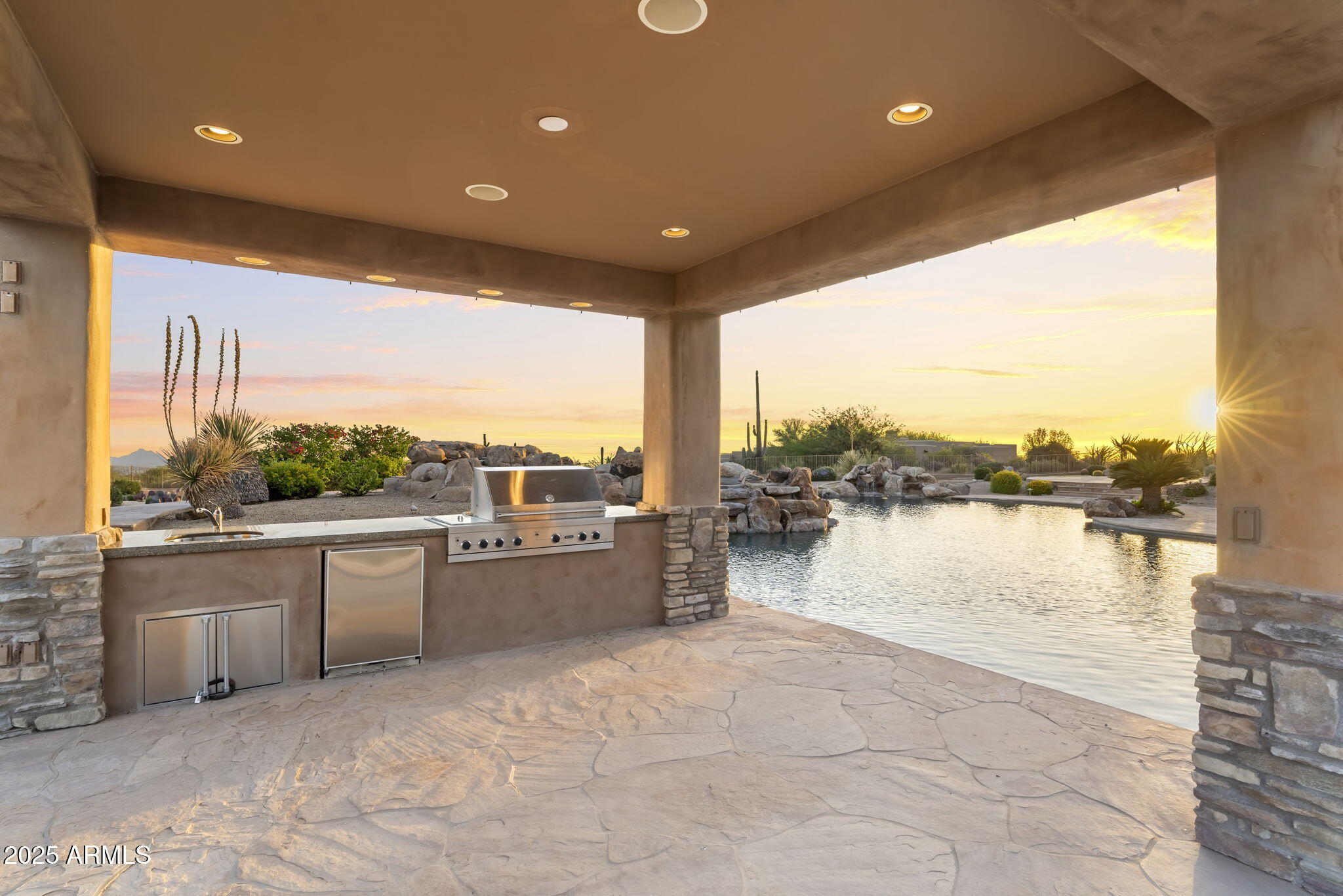 9701 E HAPPY VALLEY Road 28