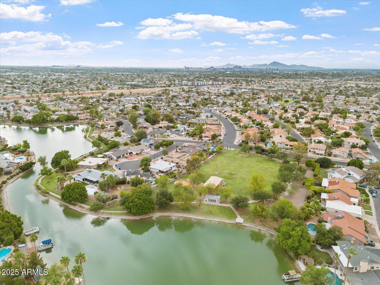 2151 S Catarina