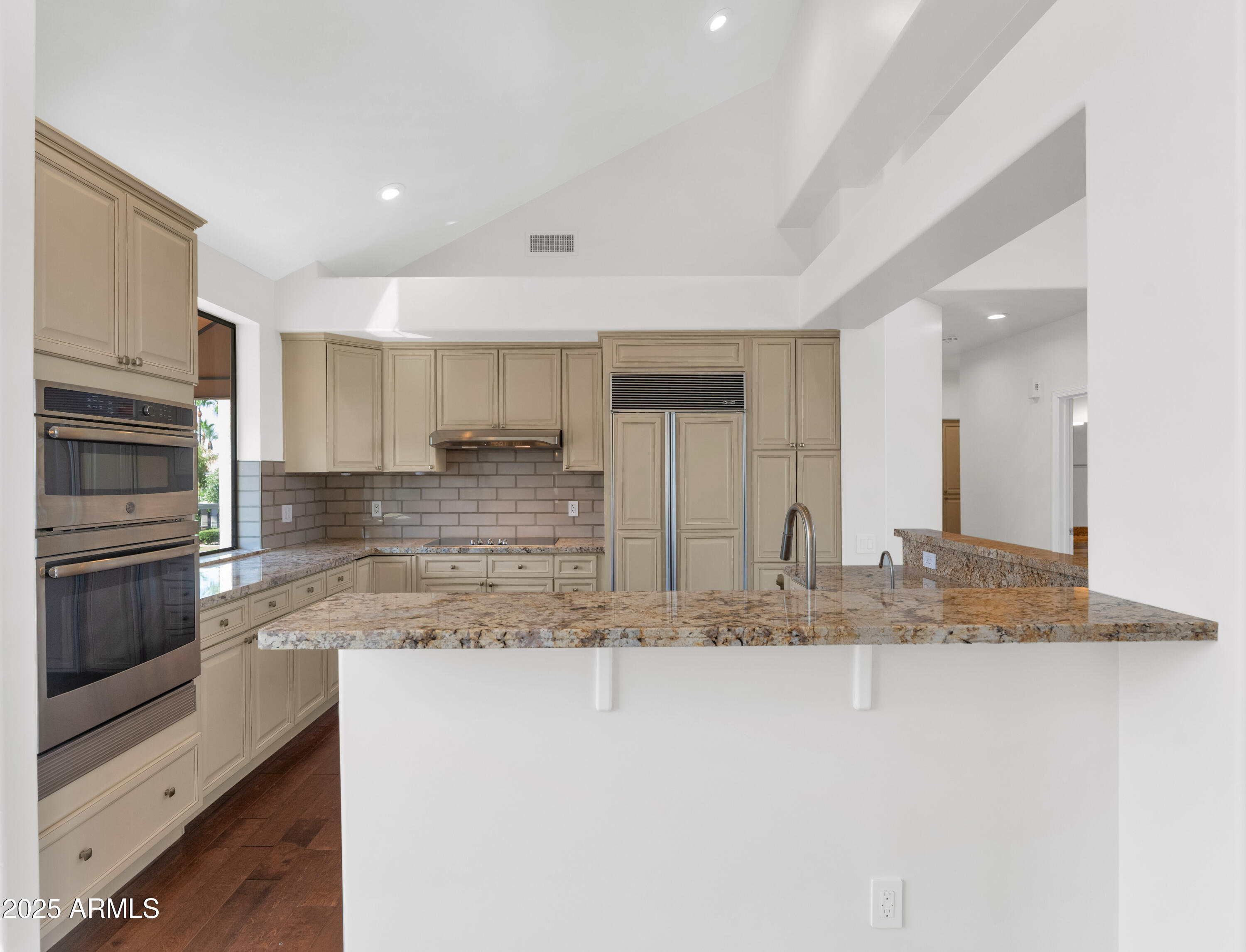 8989 N GAINEY CENTER Drive 211
