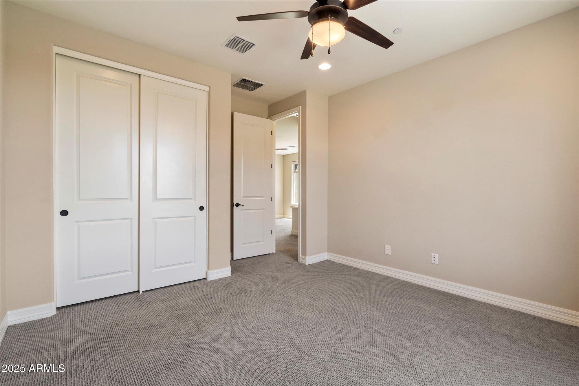 7508 E VIA DE LUNA Drive