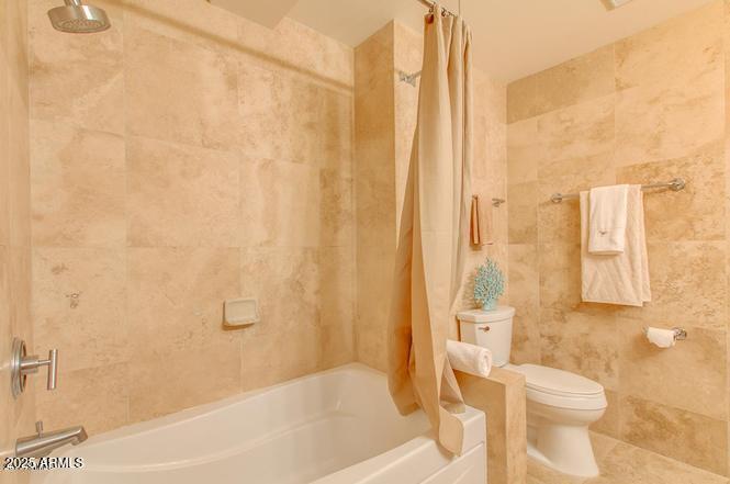 7161 E RANCHO VISTA Drive 2011