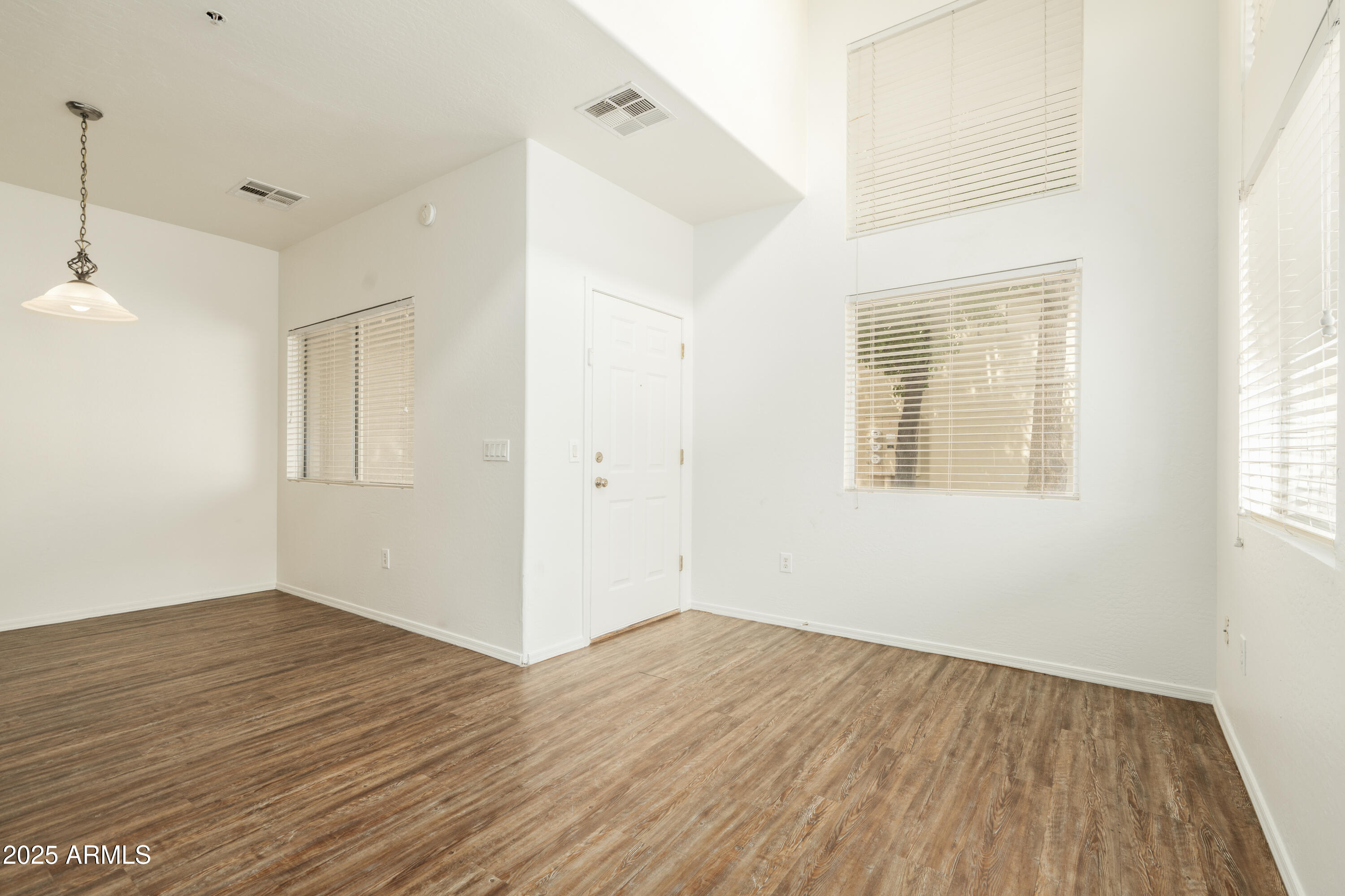 1718 W Colter Street Unit 176