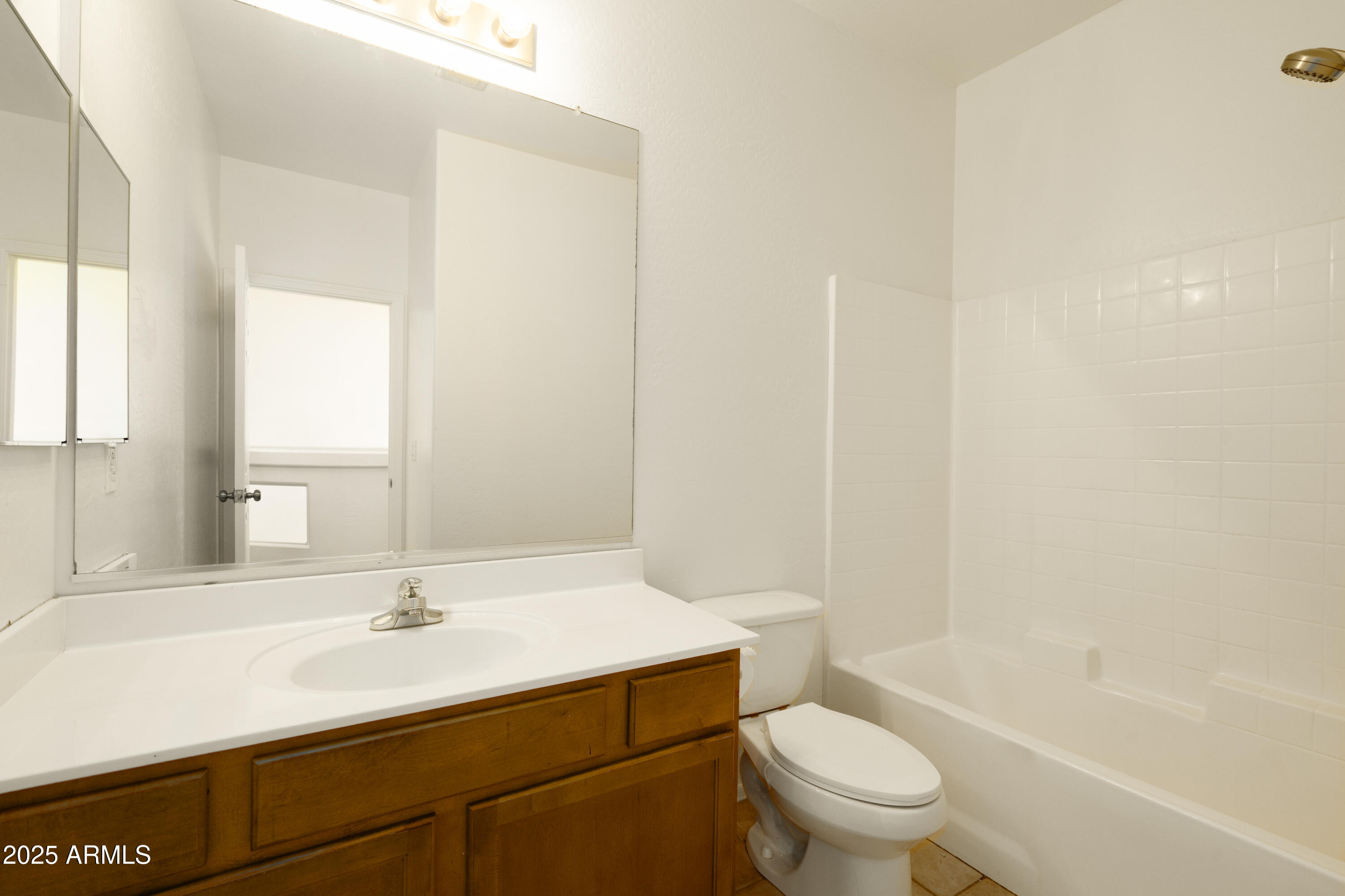 1718 W Colter Street Unit 176