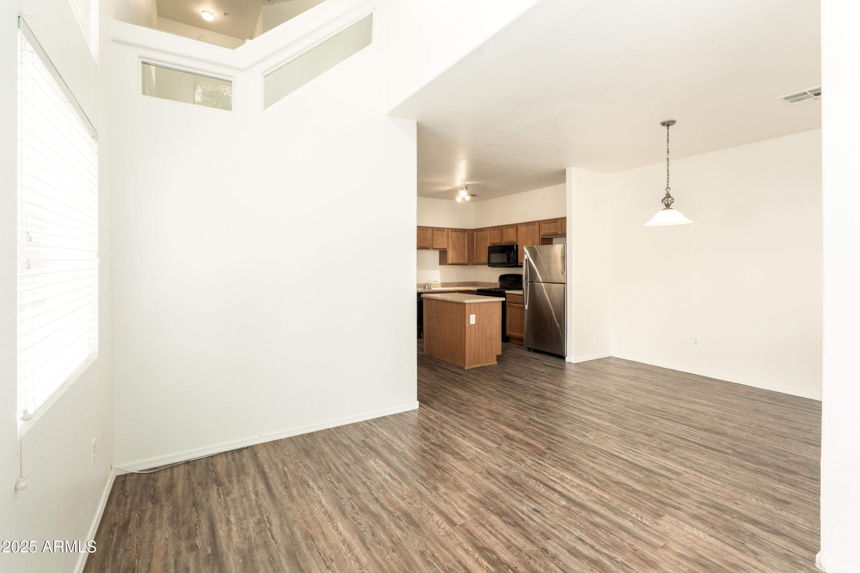 1718 W Colter Street Unit 176
