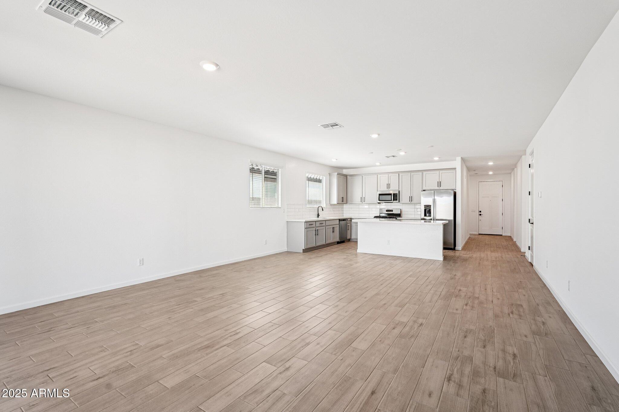 16196 W BAJADA Road
