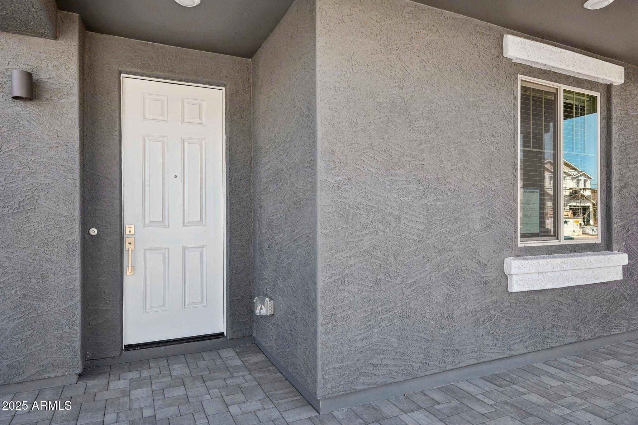 16195 W BAJADA Road