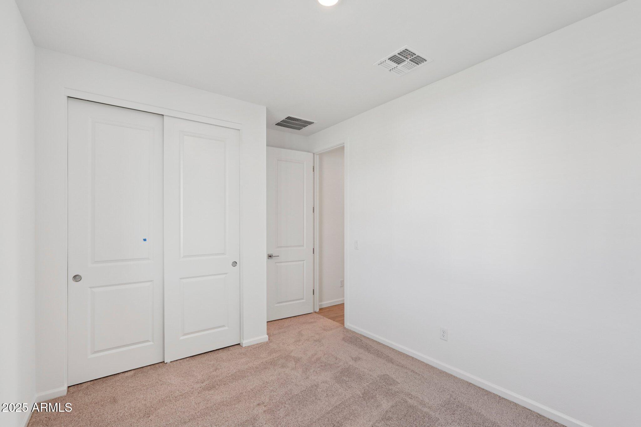 16195 W BAJADA Road