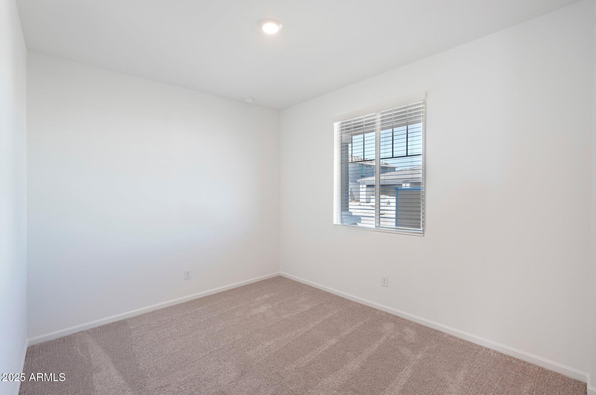 16195 W BAJADA Road